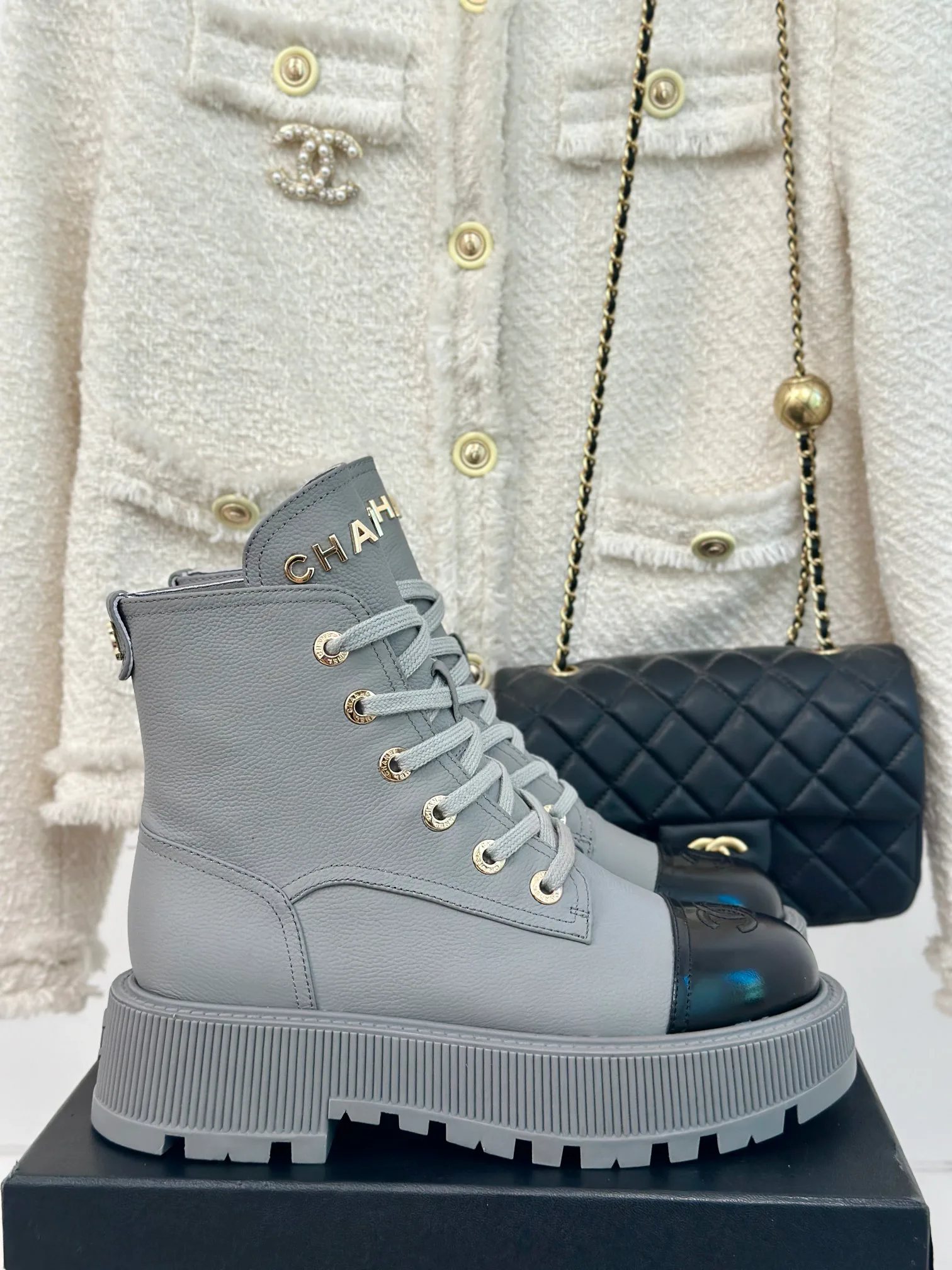 Ботинки Женские Chanel 18154359
