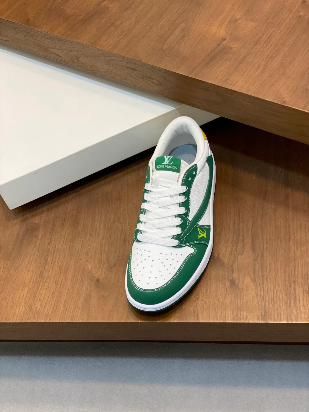 Кроссовки Мужские Louis Vuitton 162946