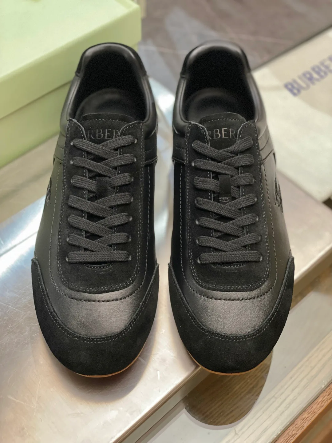 Кроссовки Мужские Burberry 18119380
