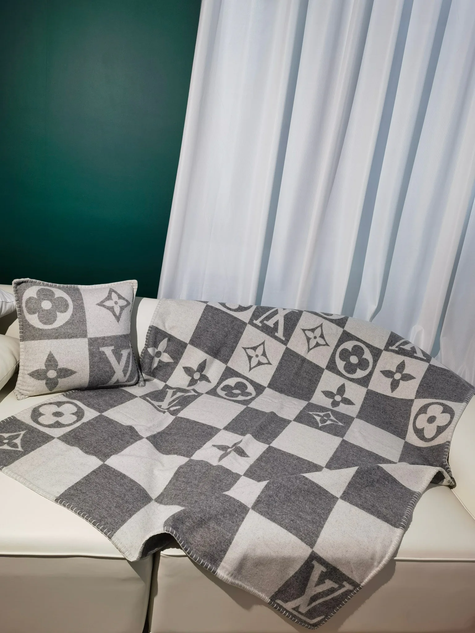 Текстиль Louis Vuitton 11565643