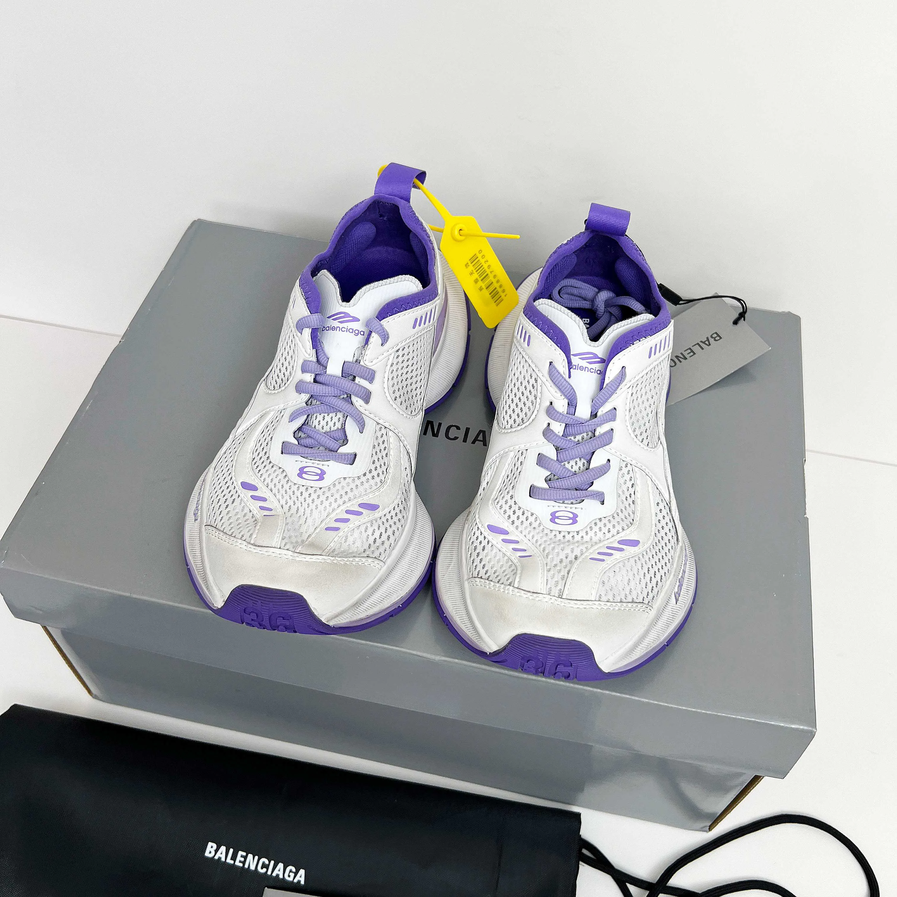 Кроссовки Женские Balenciaga 6428110