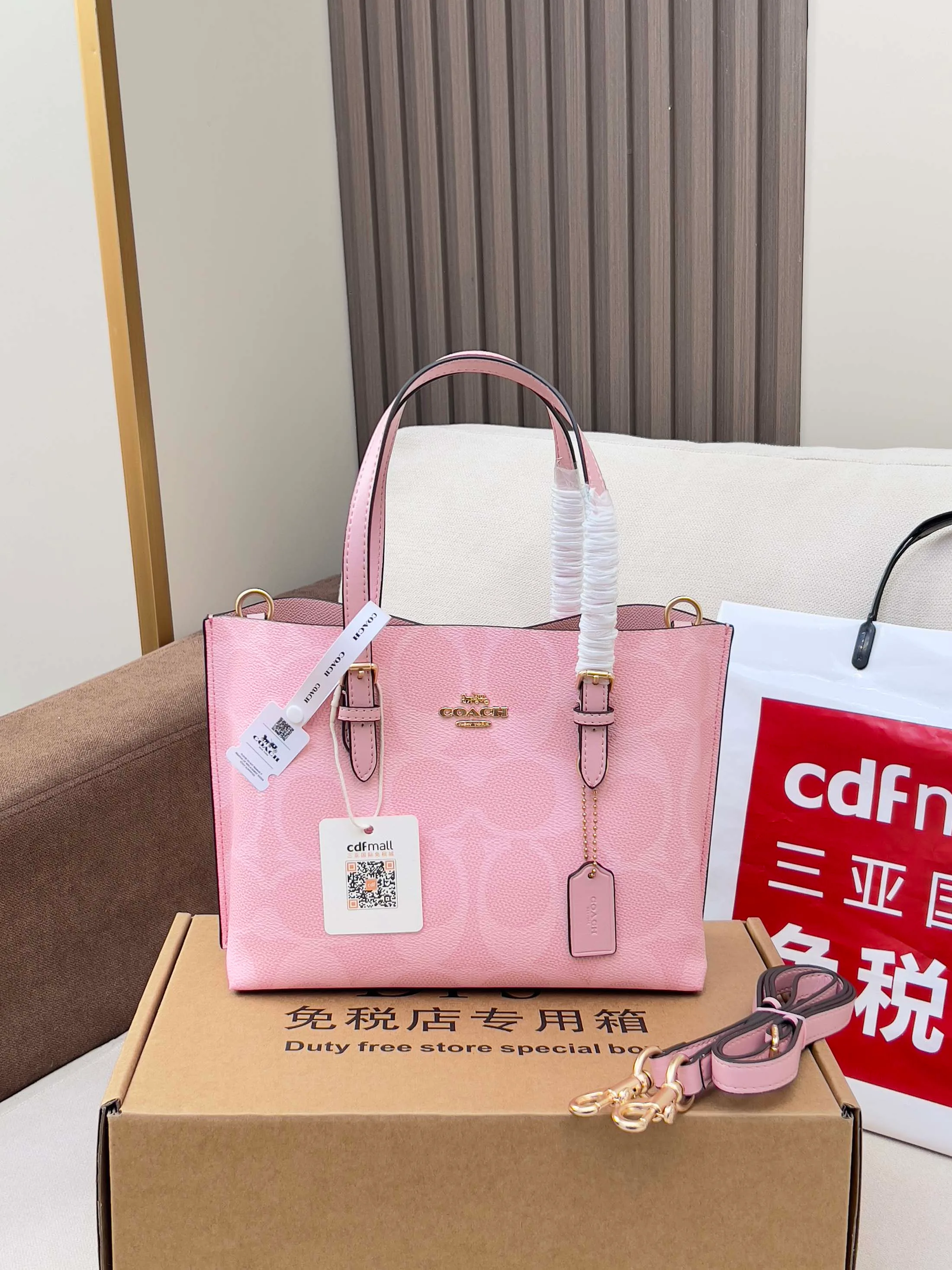 Классические Сумки Женские Coach 1864369