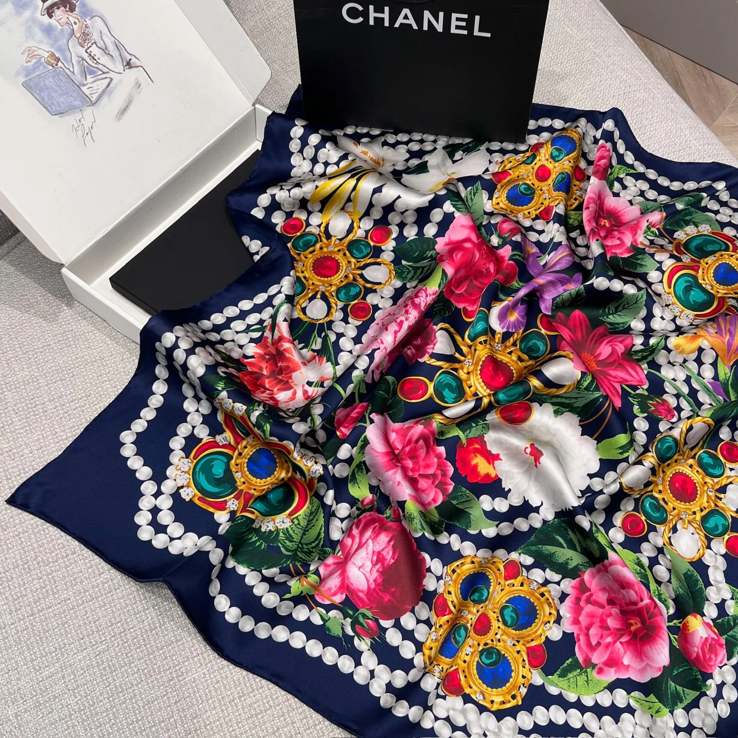 Платки Chanel 10807032