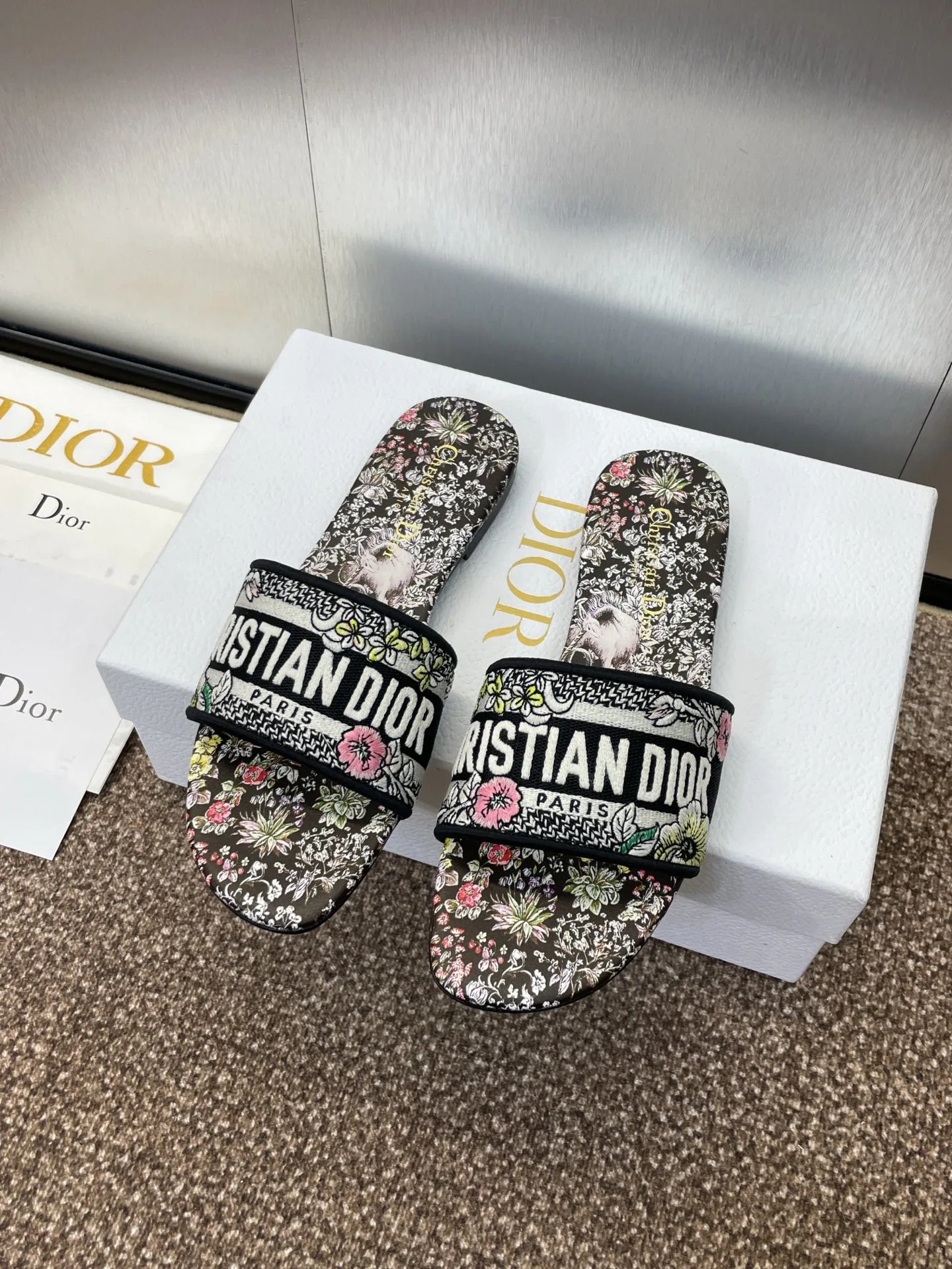 Шлепанцы Женские Christian Dior 20677