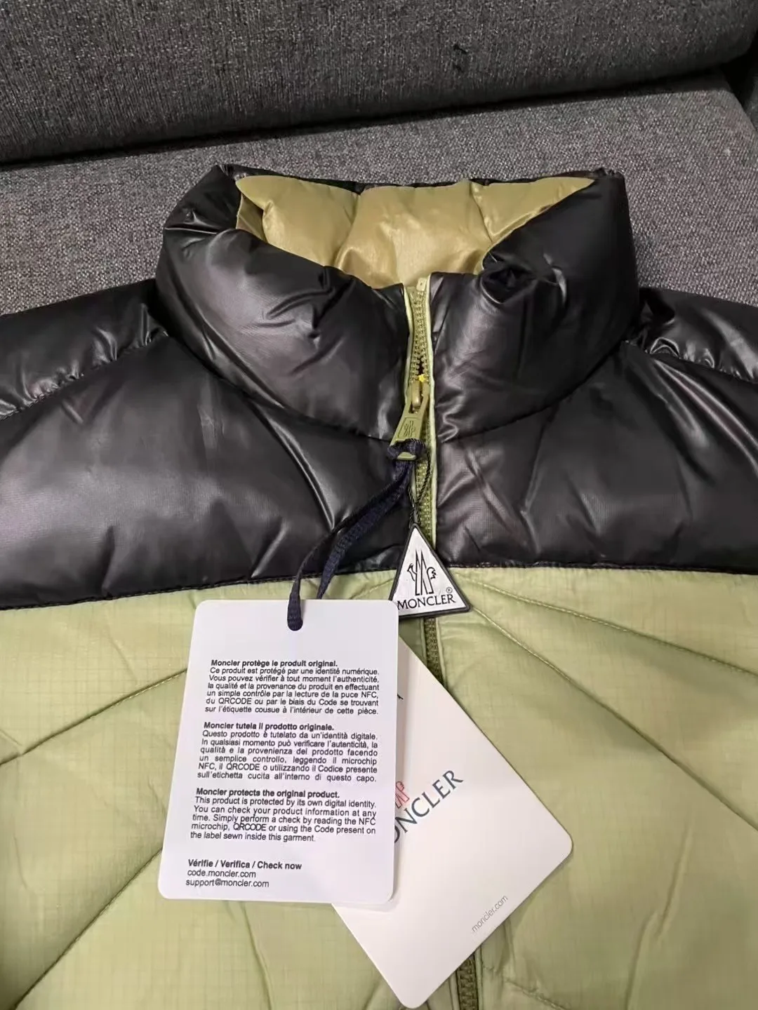 Куртки Мужские Moncler 3529