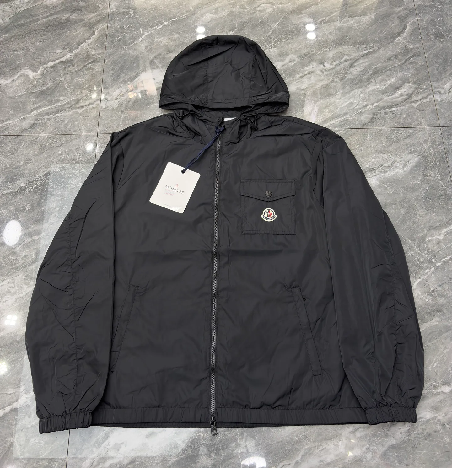 Куртки И Пуховики Мужские Moncler 11641504