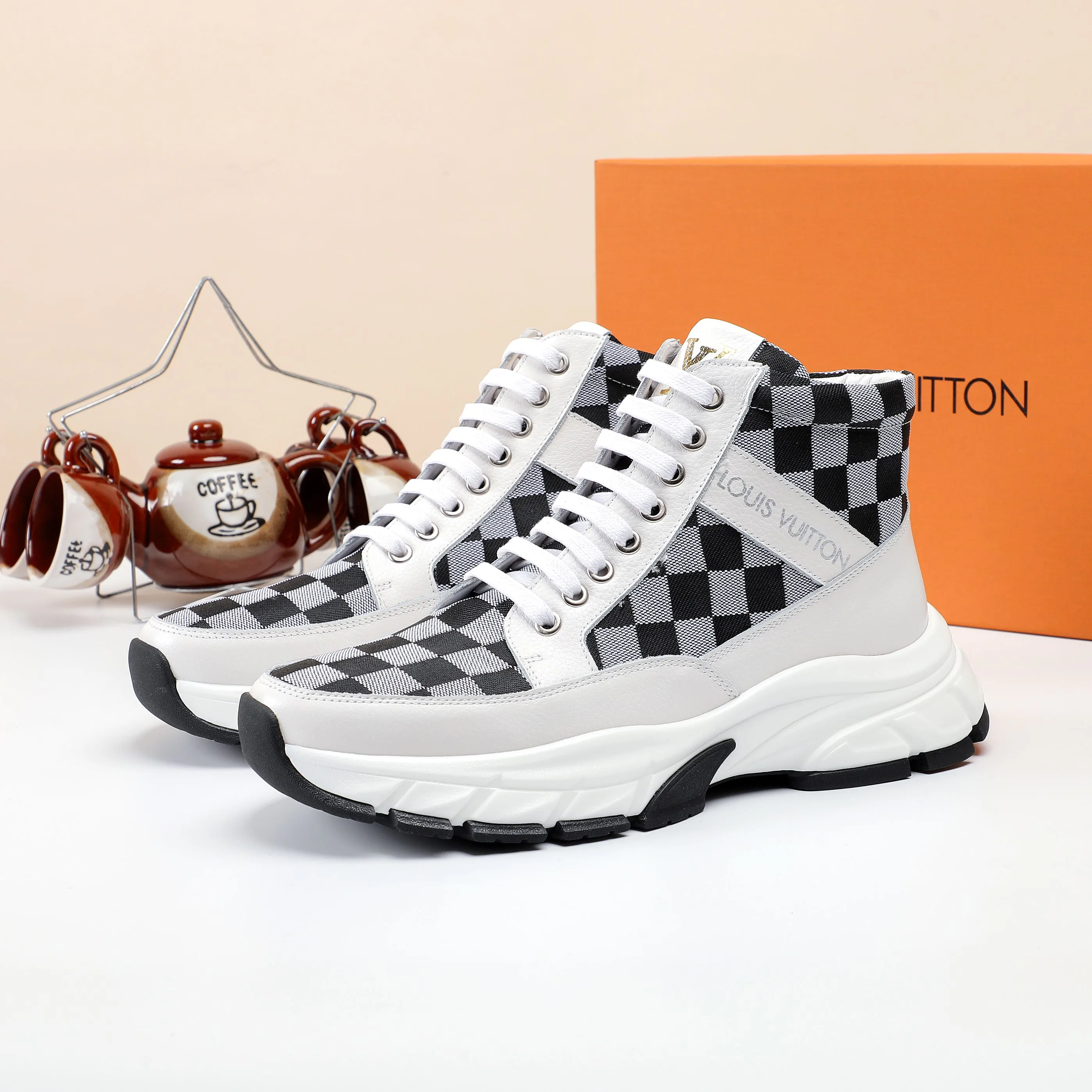 Кроссовки Мужские Louis Vuitton 1062407