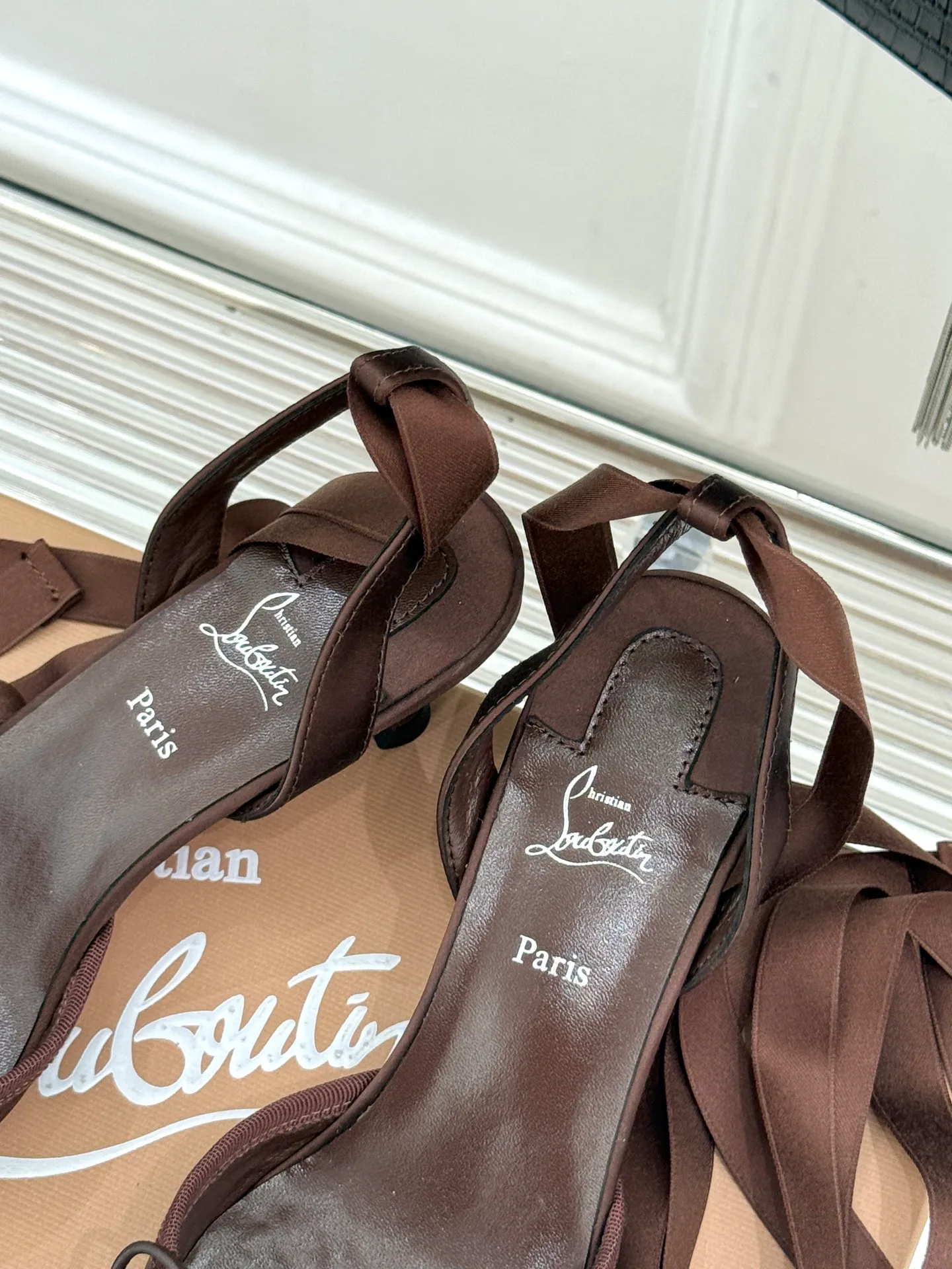 Босоножки Женские Christian Louboutin 11416412
