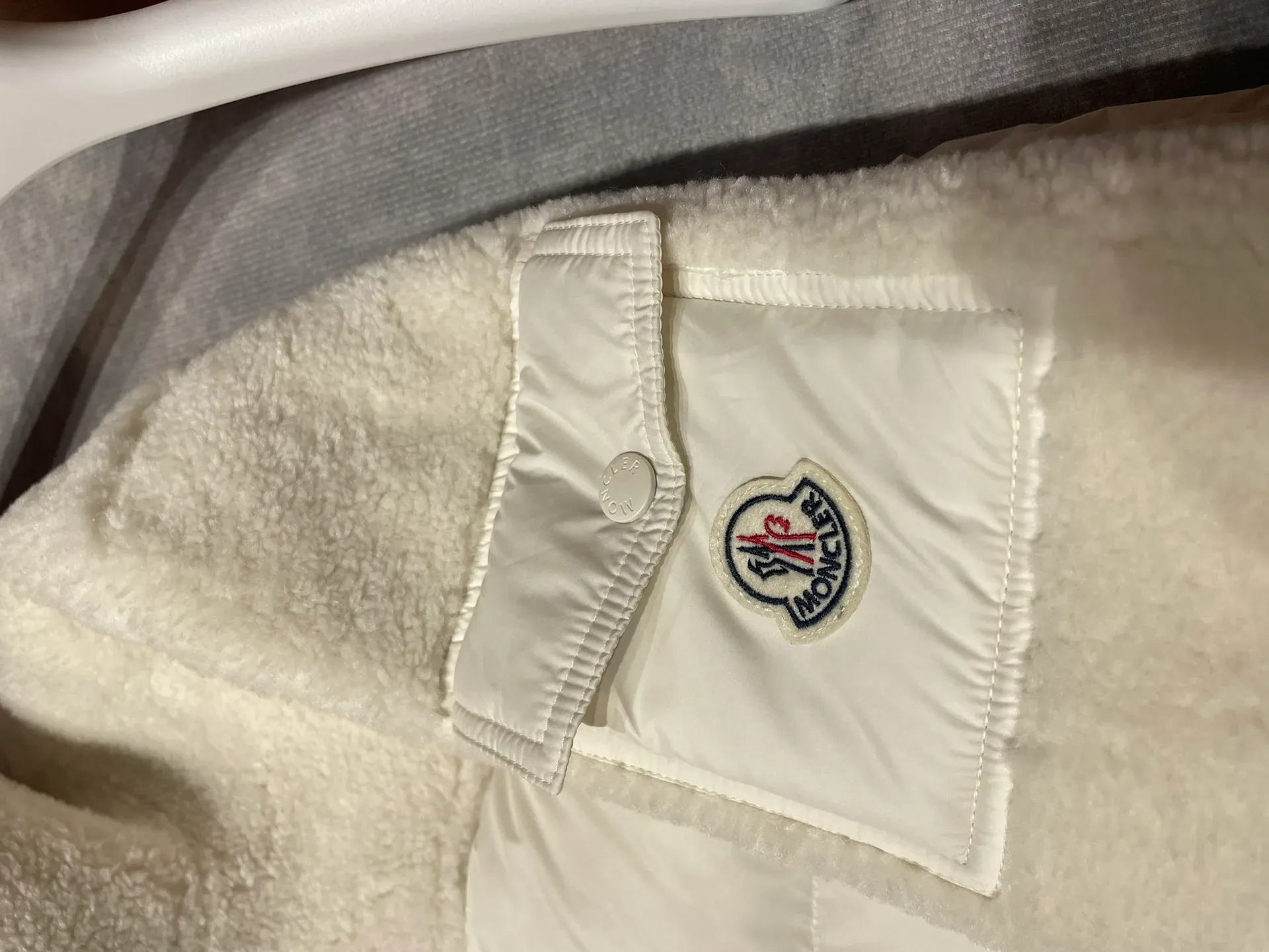 Куртки И Пуховики Женские Moncler 2734807
