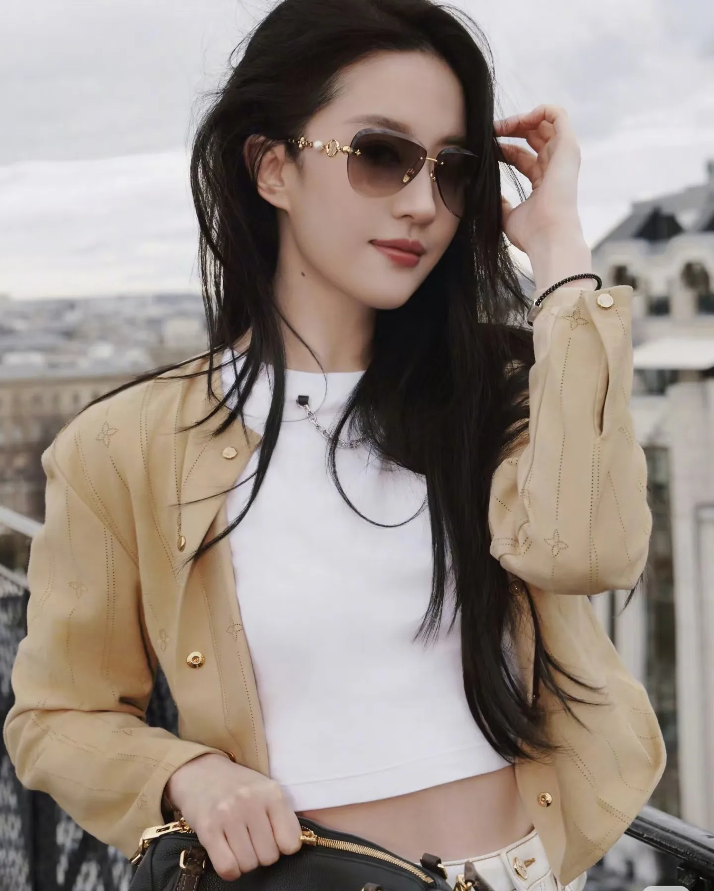 Очки Louis Vuitton 17495966