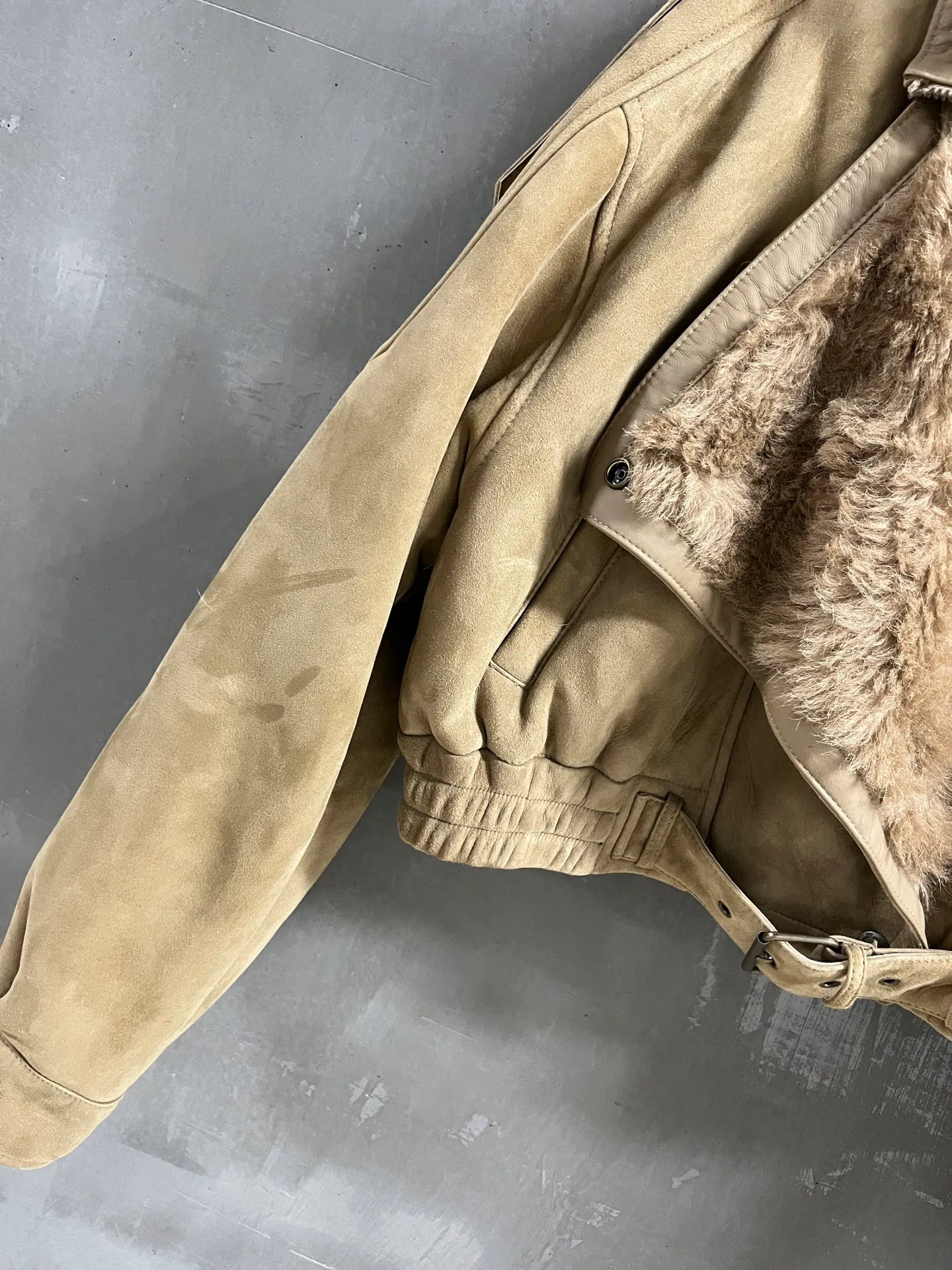 Кожаные Куртки И Дублёнки Женские Saint Laurent 18630179