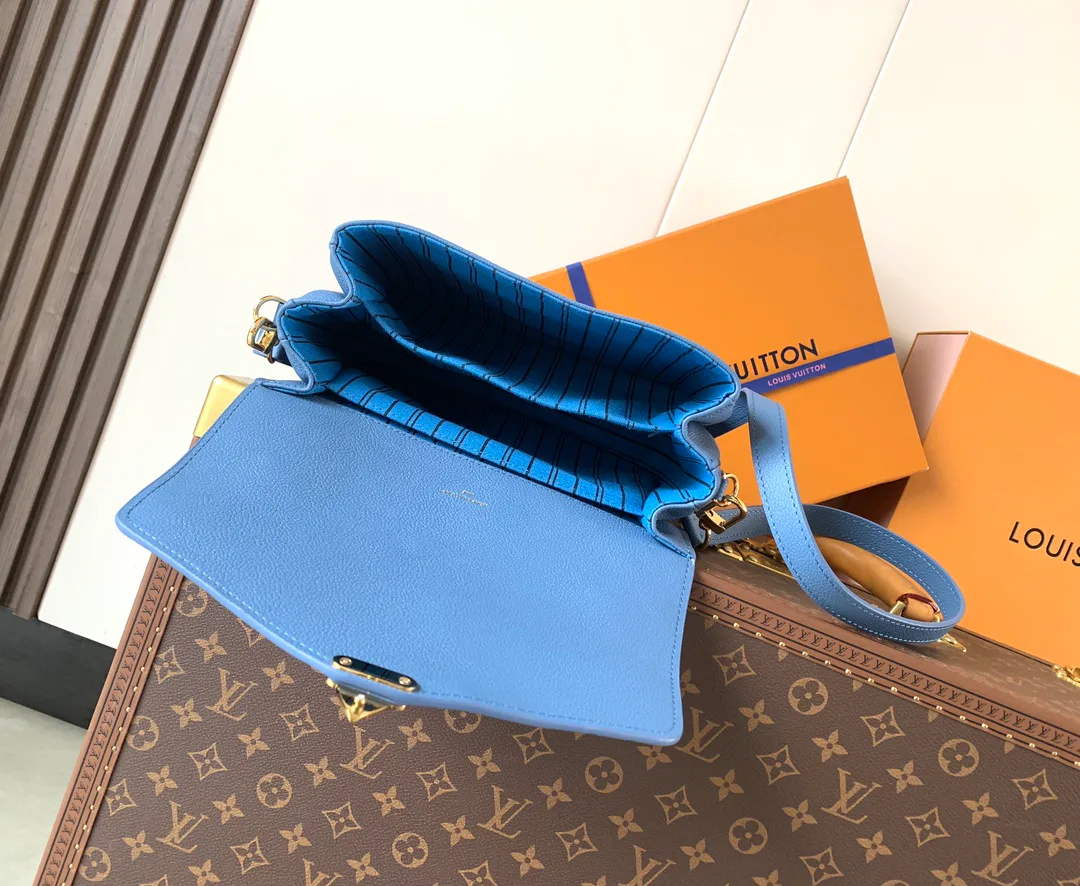 Сумки На Ремне Женские Louis Vuitton 18153216