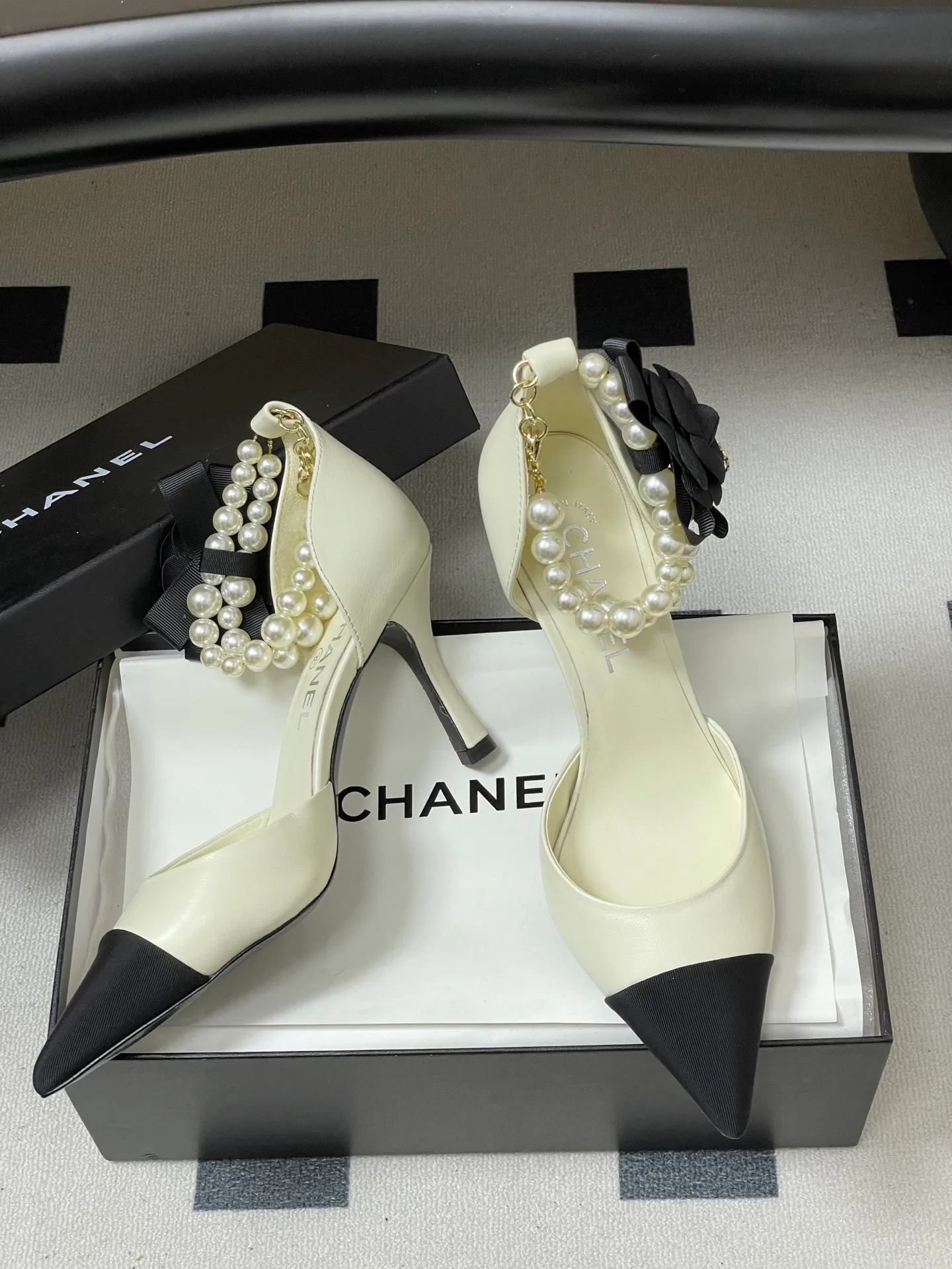 Босоножки Женские Chanel 12837346