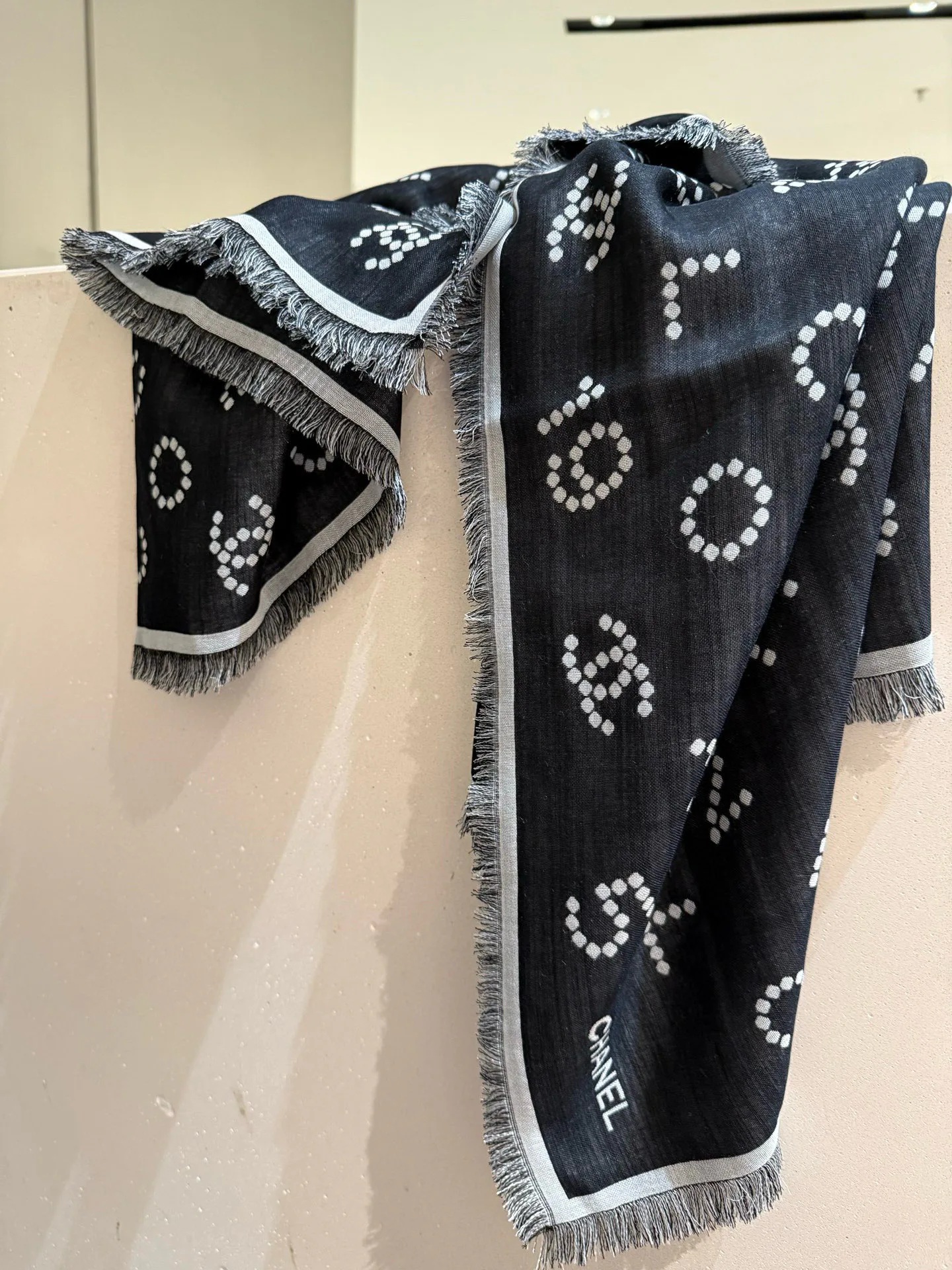 Шарфы Chanel 5417652