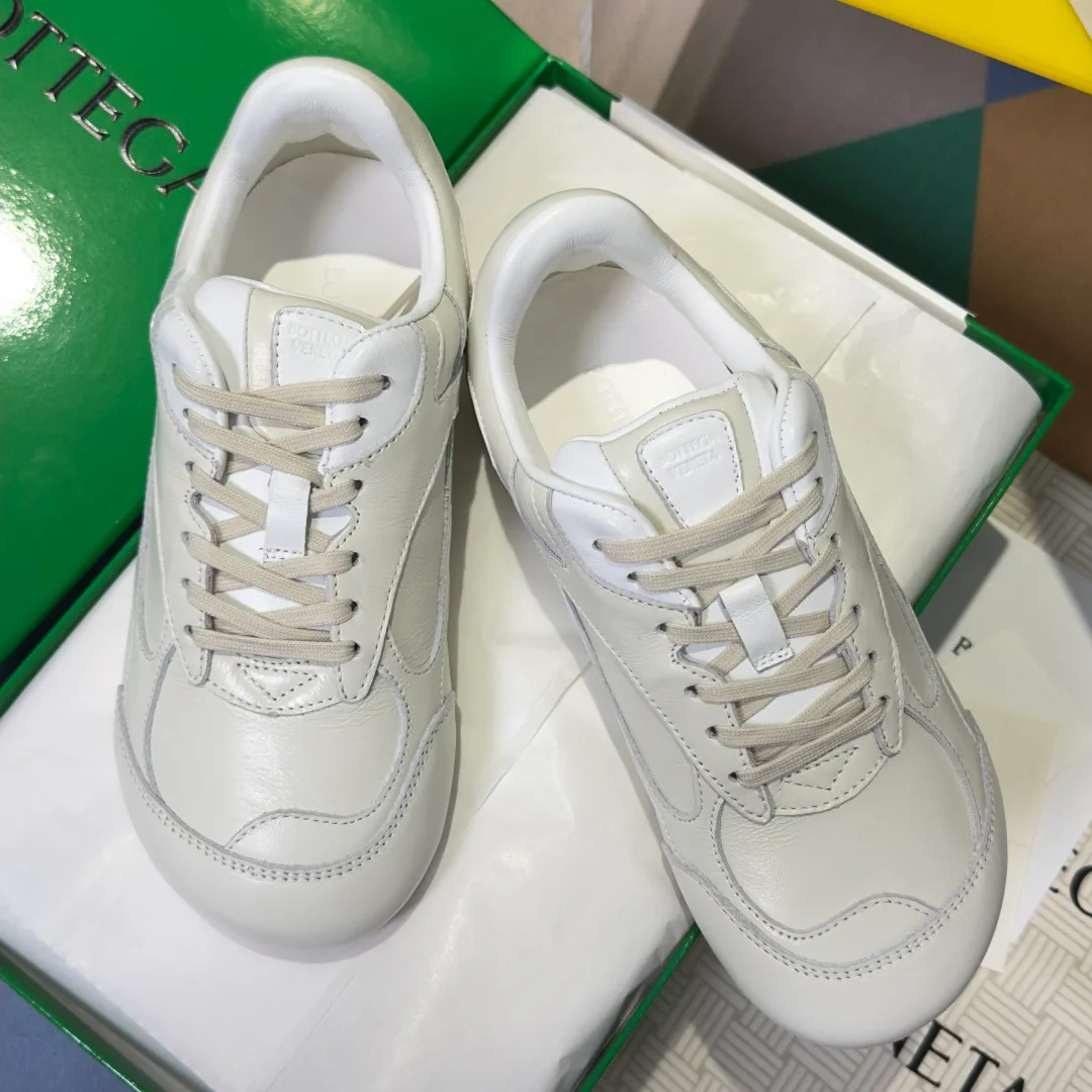 Кроссовки Женские Bottega Veneta 13300454