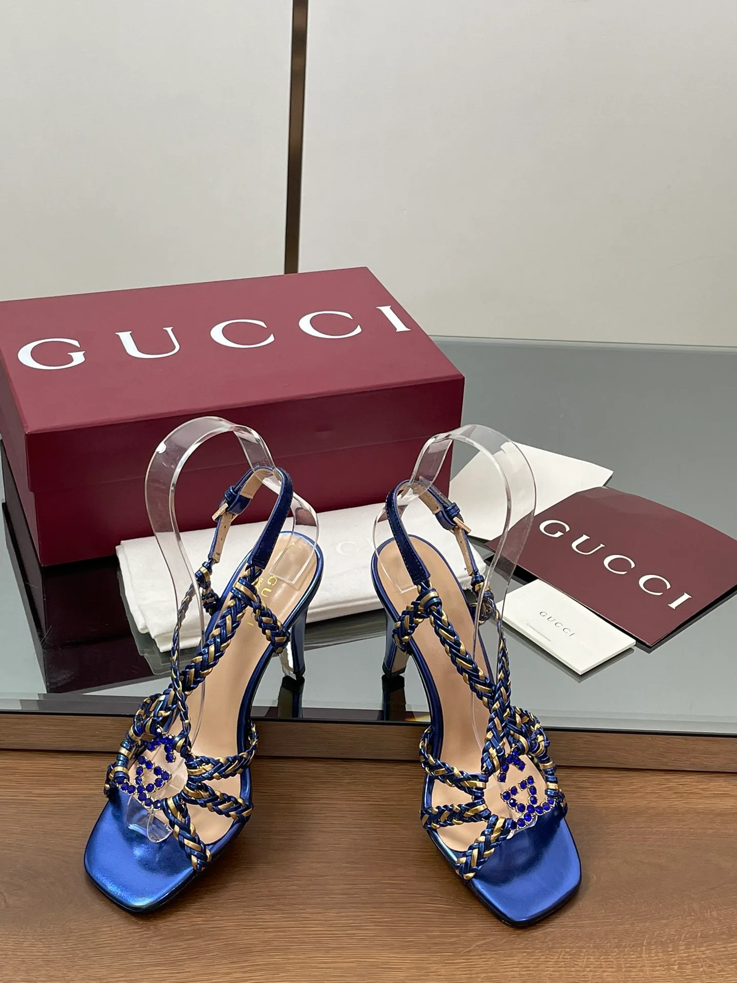 Босоножки Женские Gucci 11507554