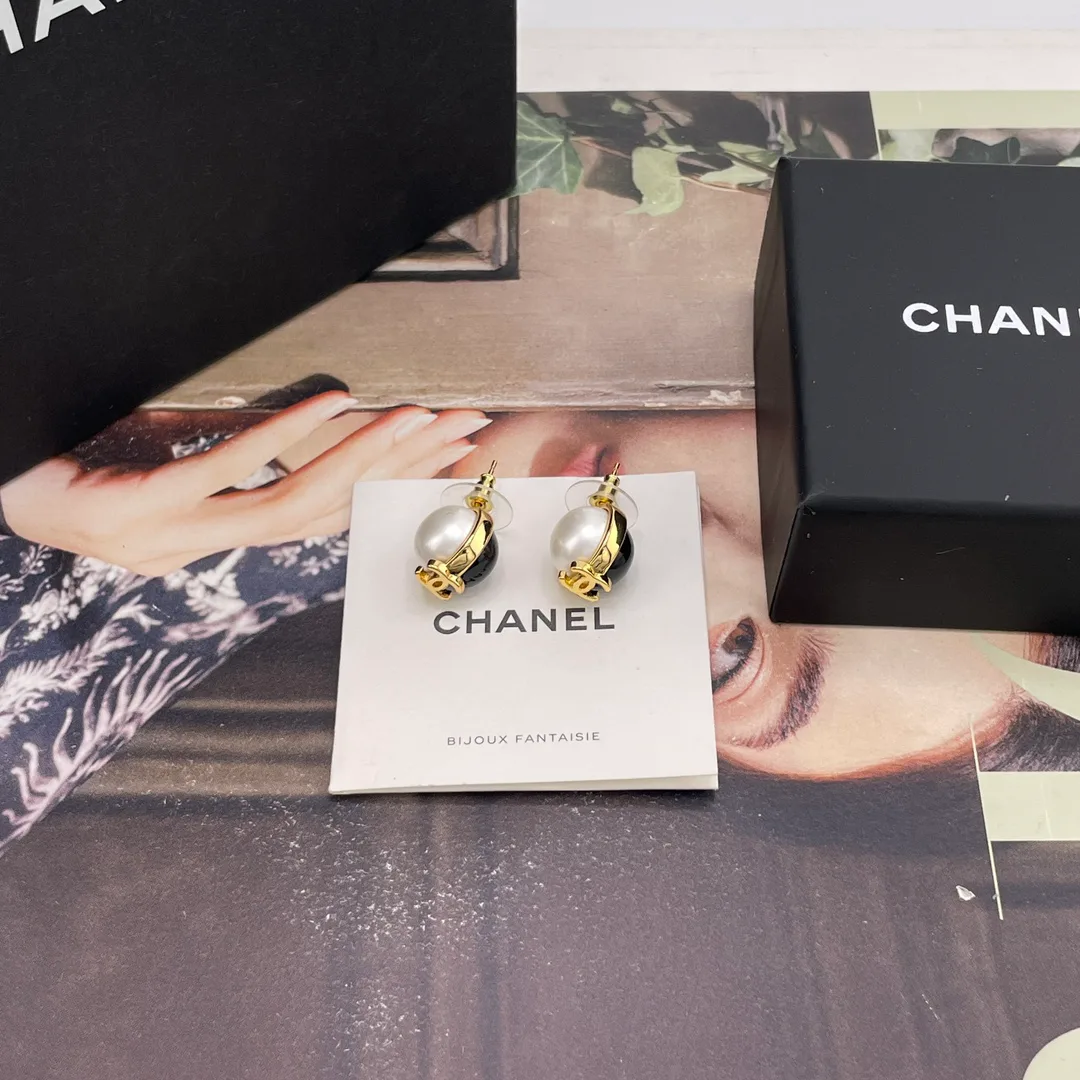 Бижутерия Chanel 11104697