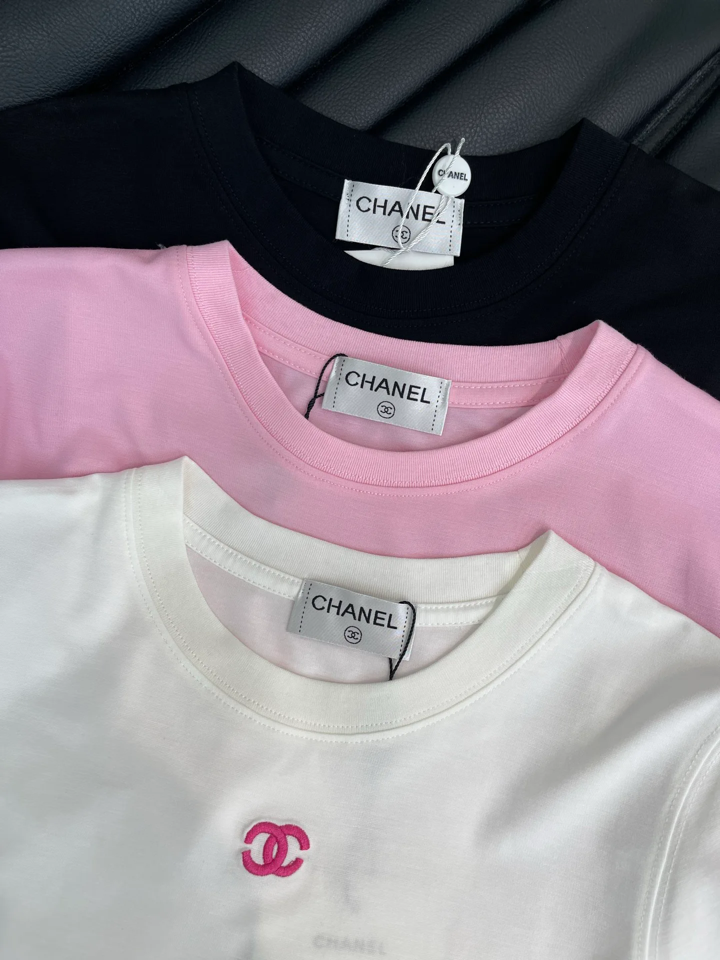 Футболки Женские Chanel 14351397