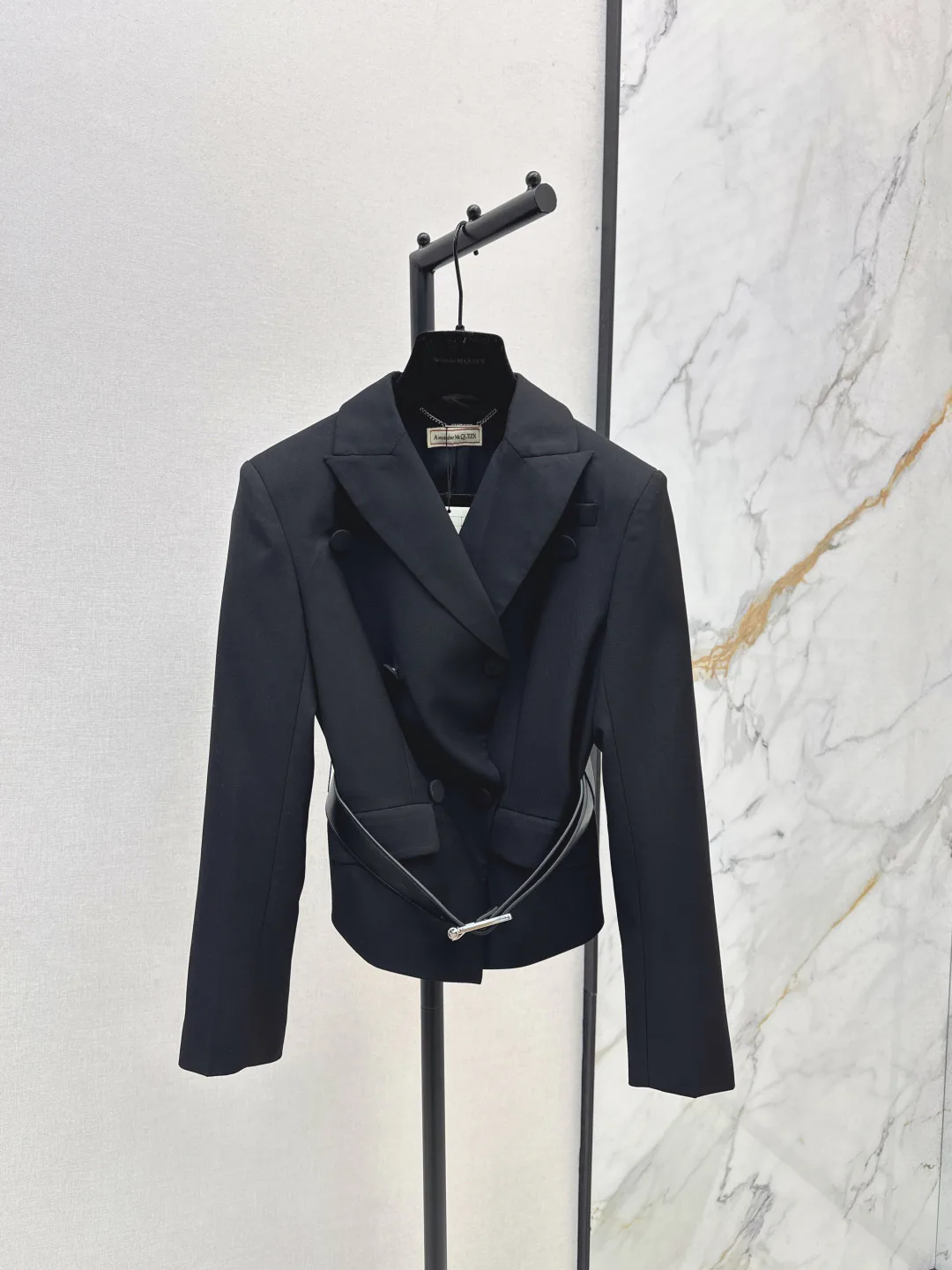 Куртки И Пуховики Женские Alexander Mcqueen 63608