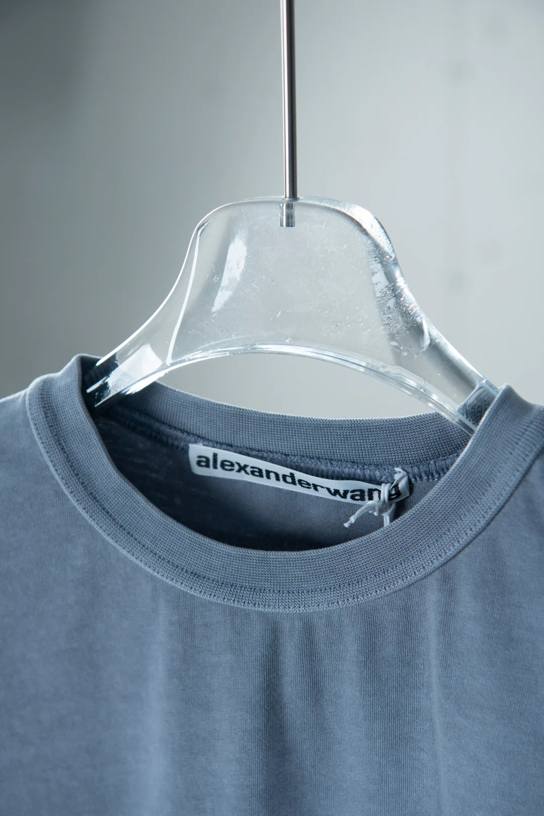 Футболки Женские Alexander Wang 10128