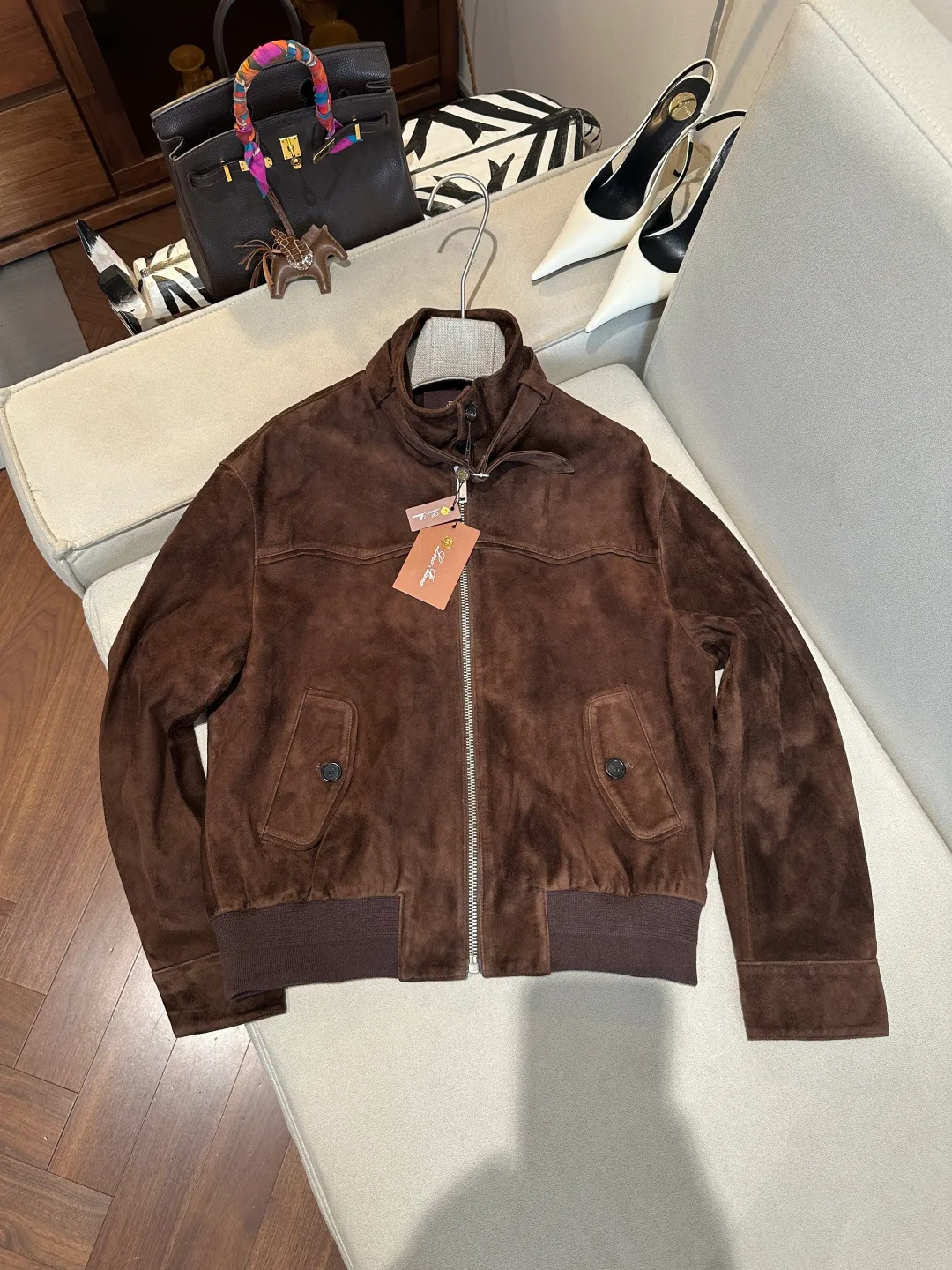 Кожаные Куртки И Дублёнки Женские Loro Piana 18418203