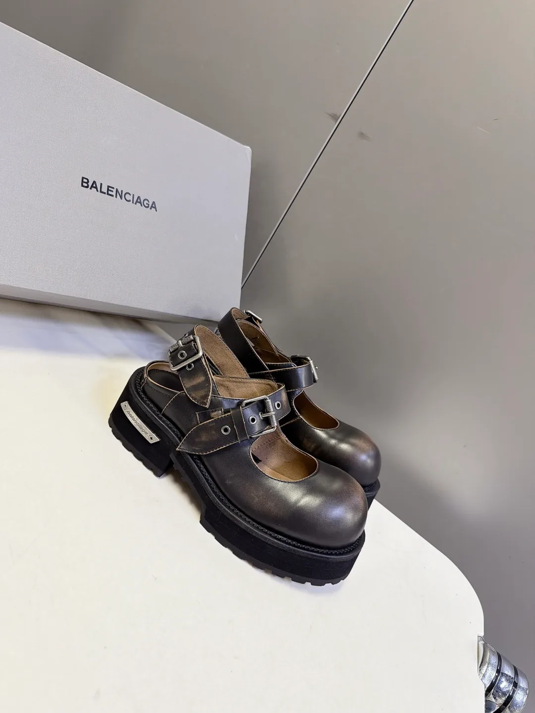 Туфли Женские Balenciaga 18011869