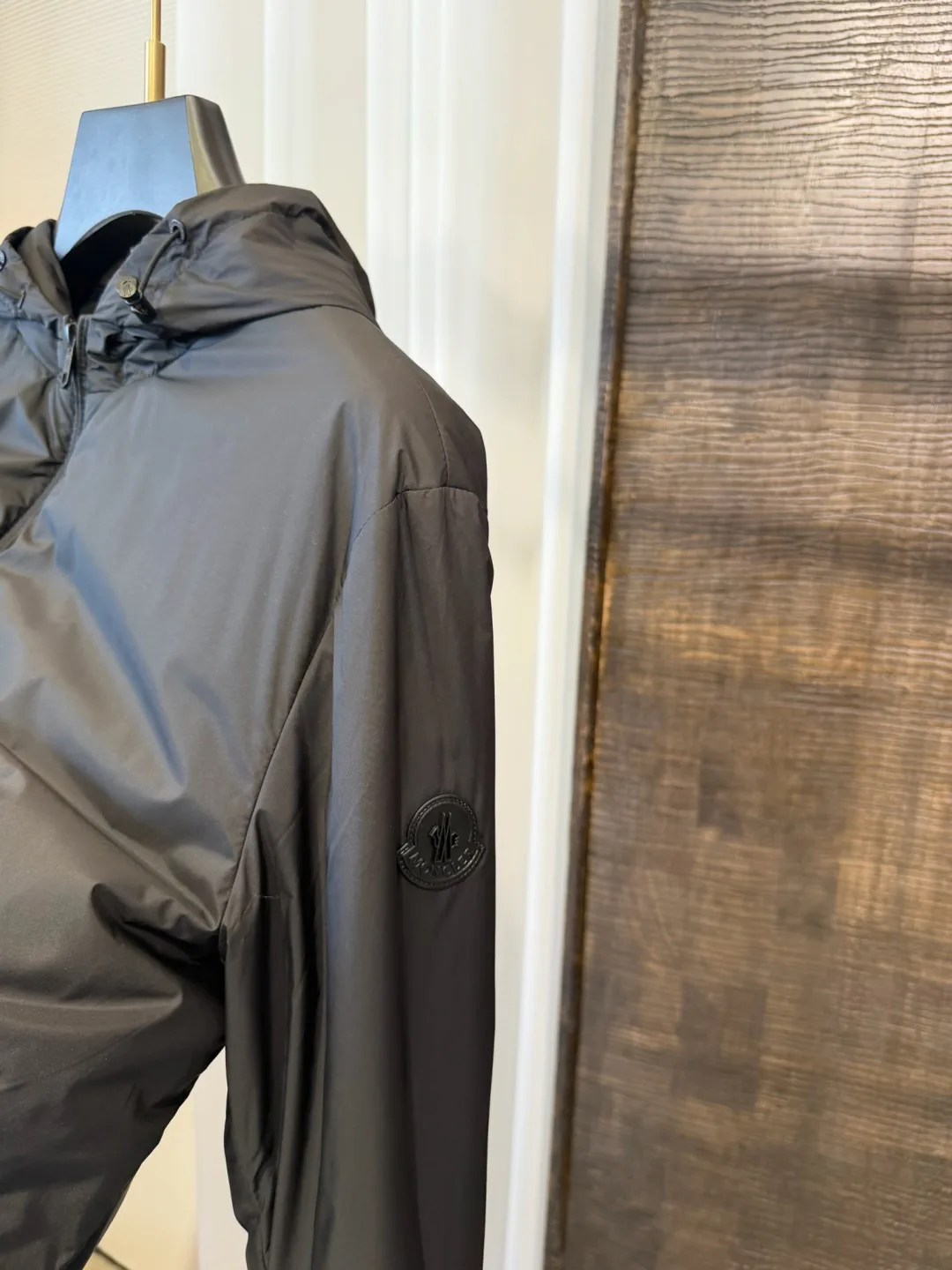 Куртки И Пуховики Женские Moncler 18316575