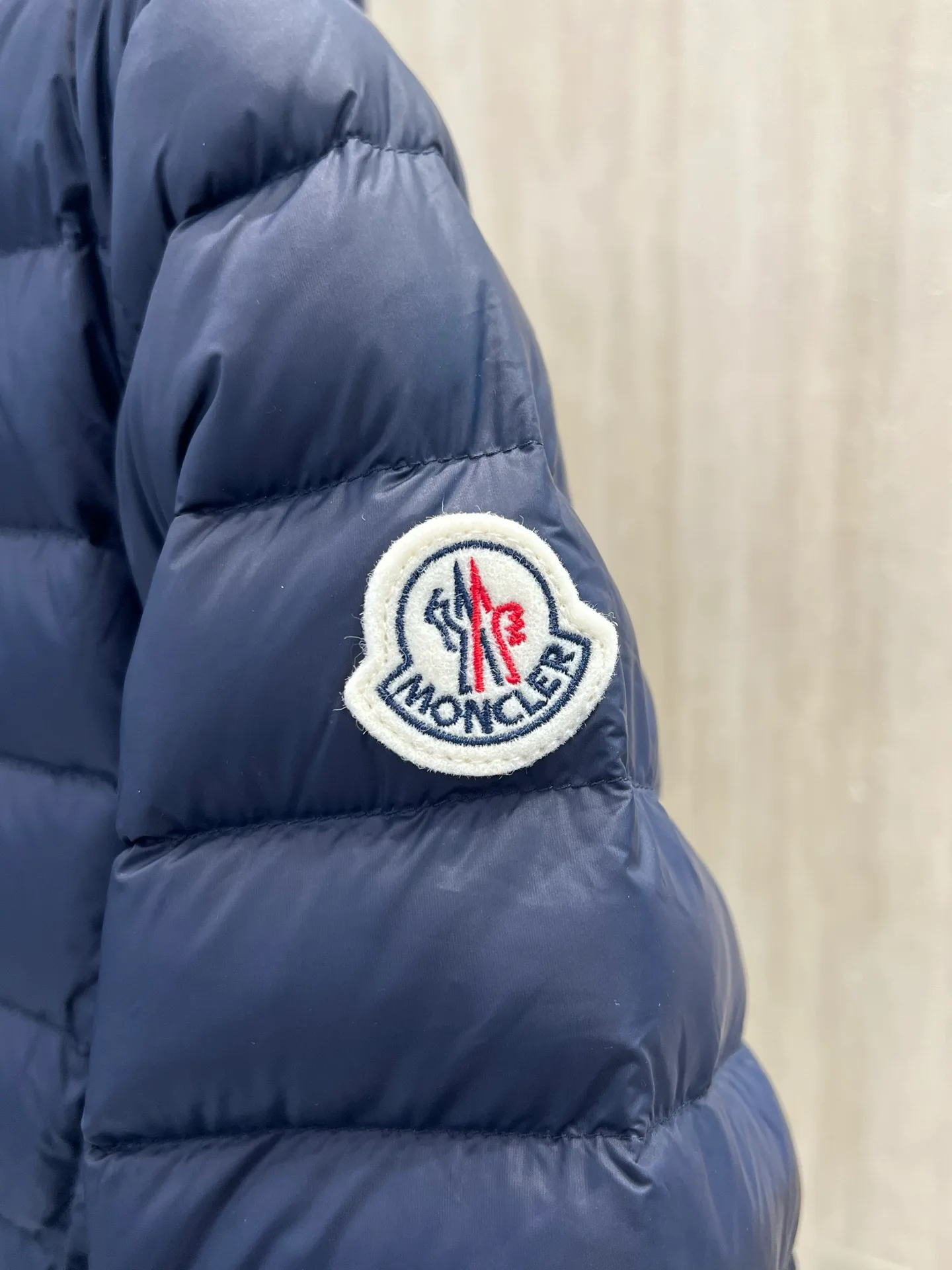 Куртки И Пуховики Женские Moncler 18723427