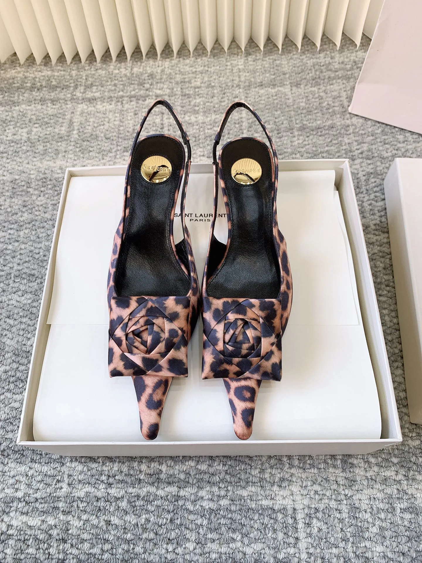 Туфли Женские Saint Laurent 11901910