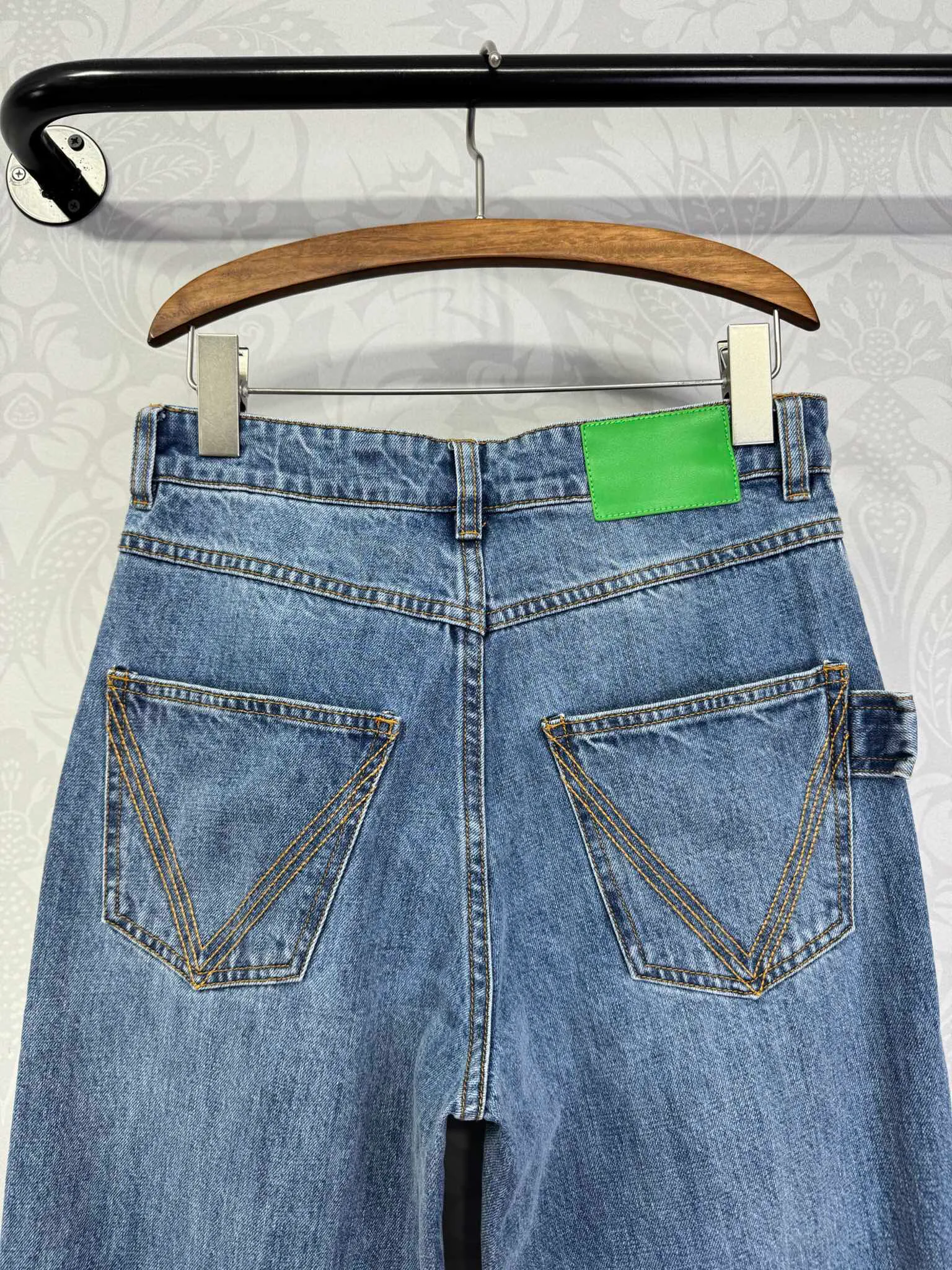 Джинсы Женские Bottega Veneta 2260863