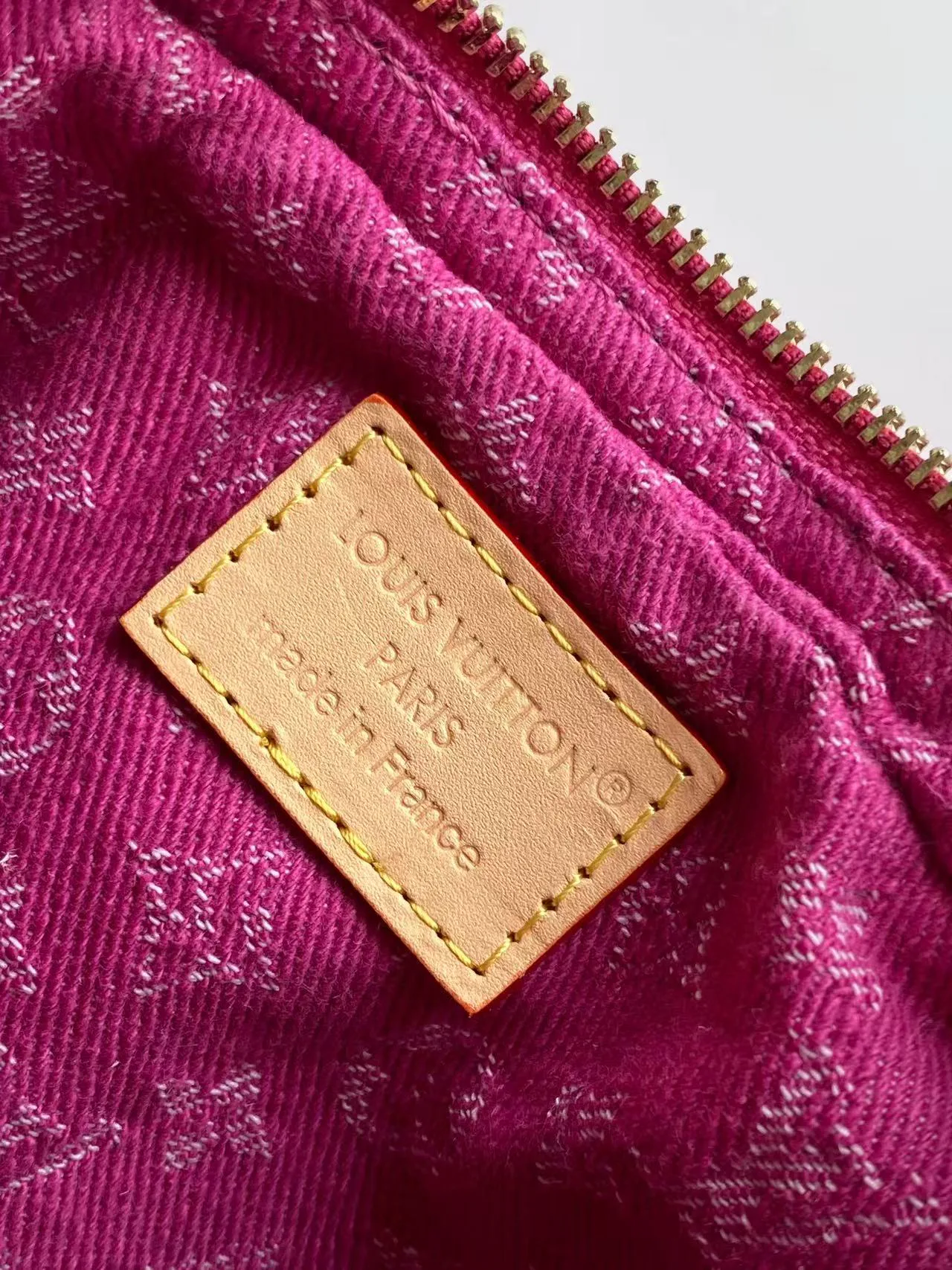 Классические Сумки Женские Louis Vuitton 13435267