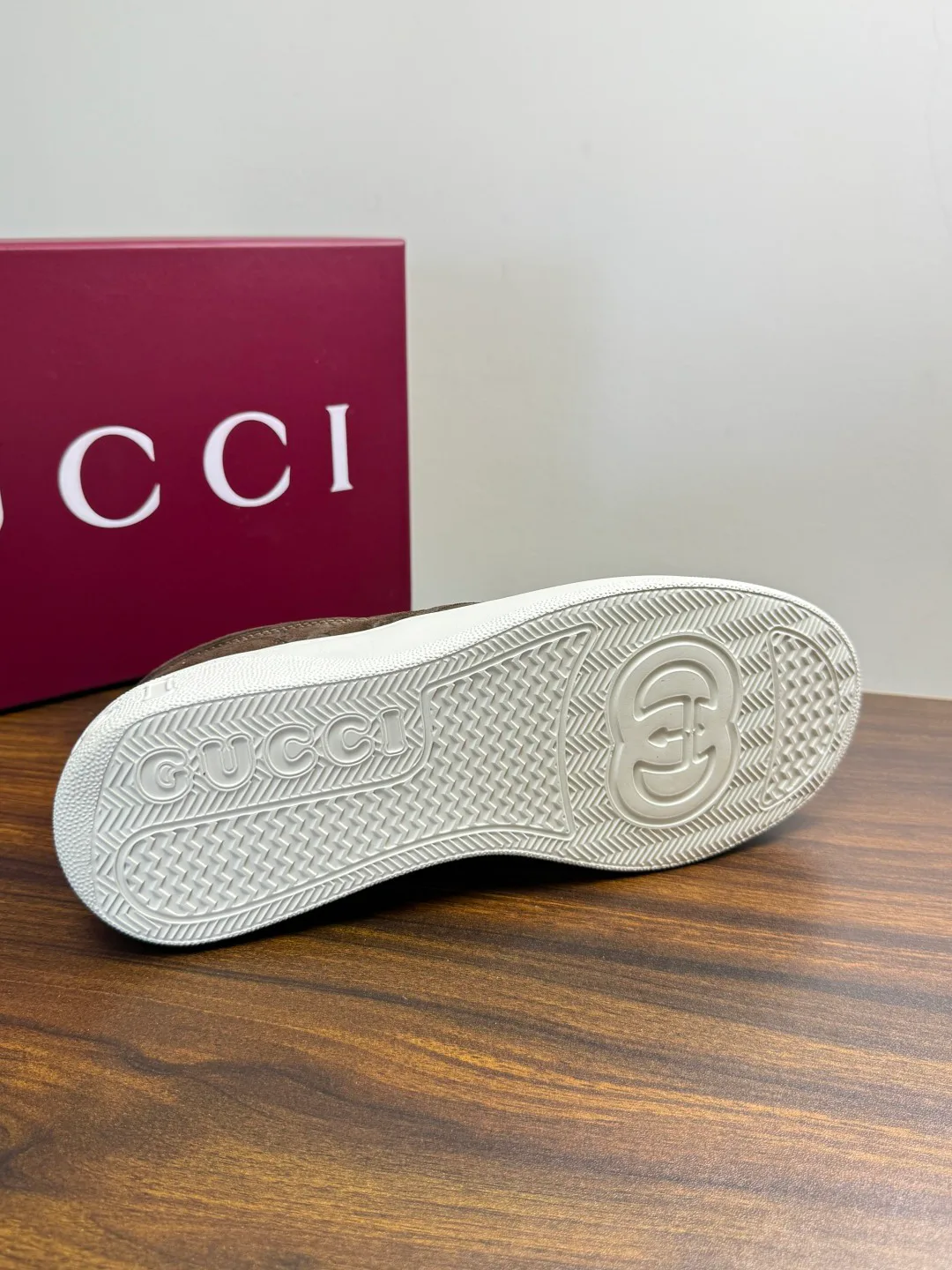 Кроссовки Мужские Gucci 20143300