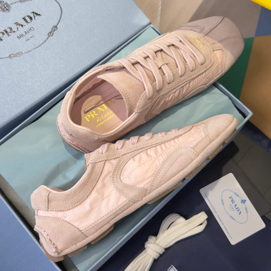 Кроссовки Женские Prada 12828838