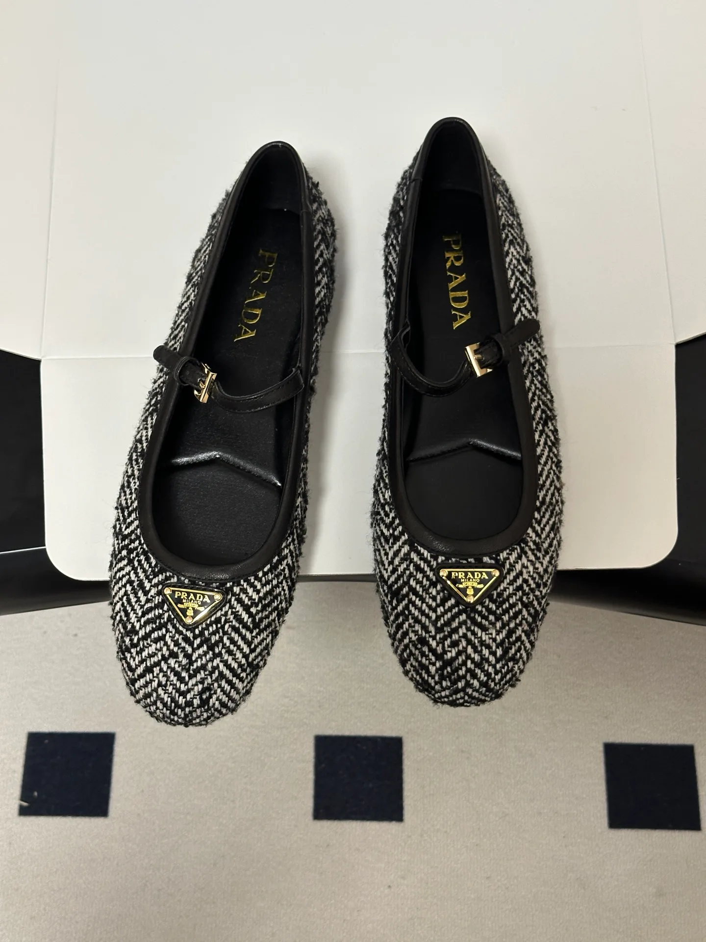 Балетки Женские Prada 18520378
