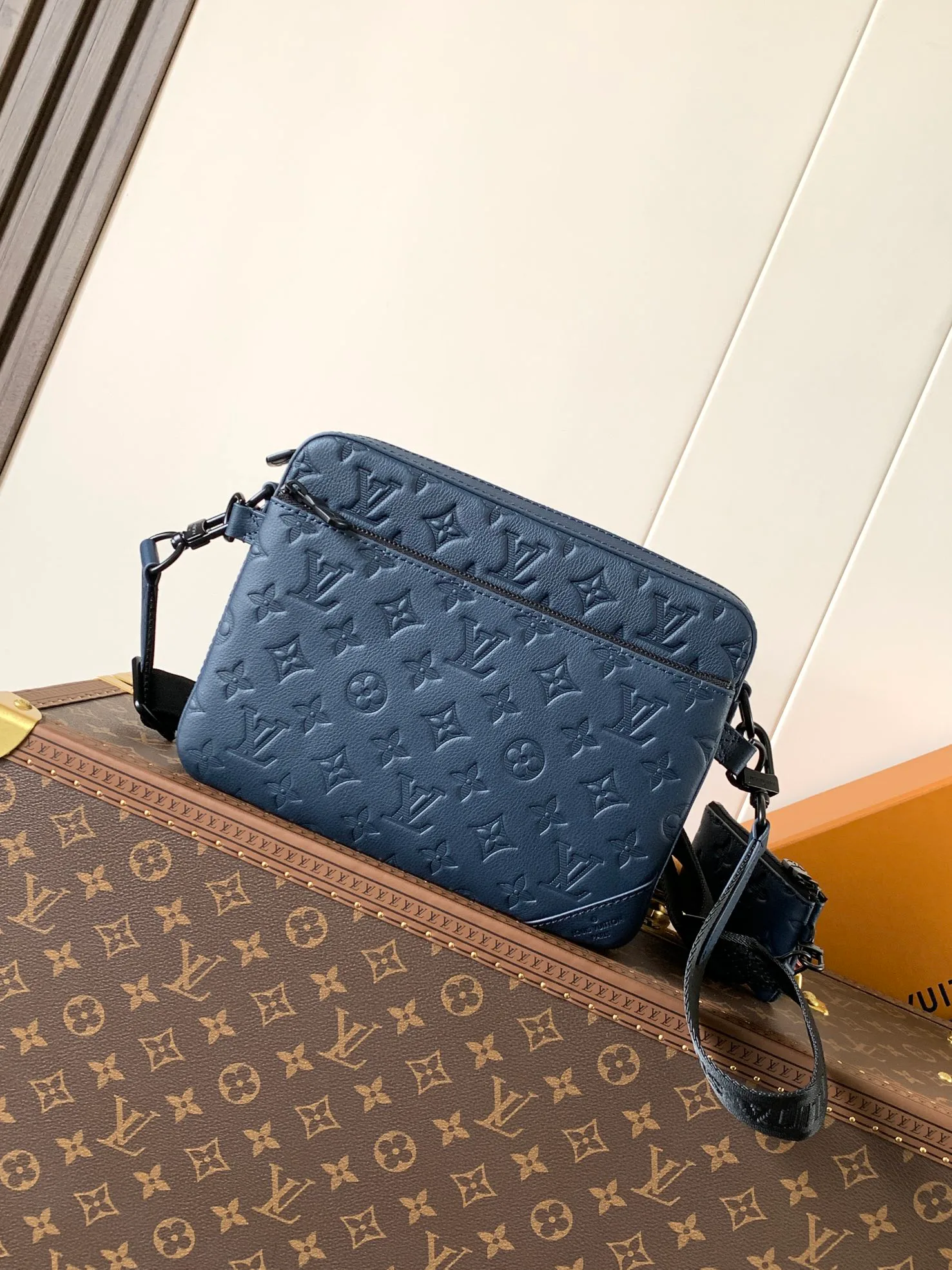 Сумки На Ремне Женские Louis Vuitton 369603