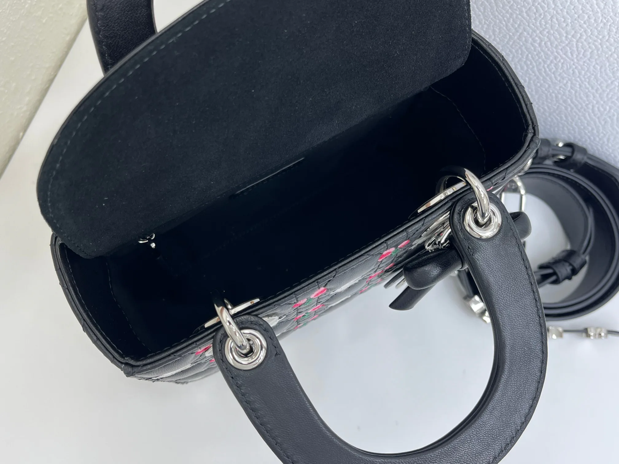 Классические Сумки Женские Christian Dior 17407066