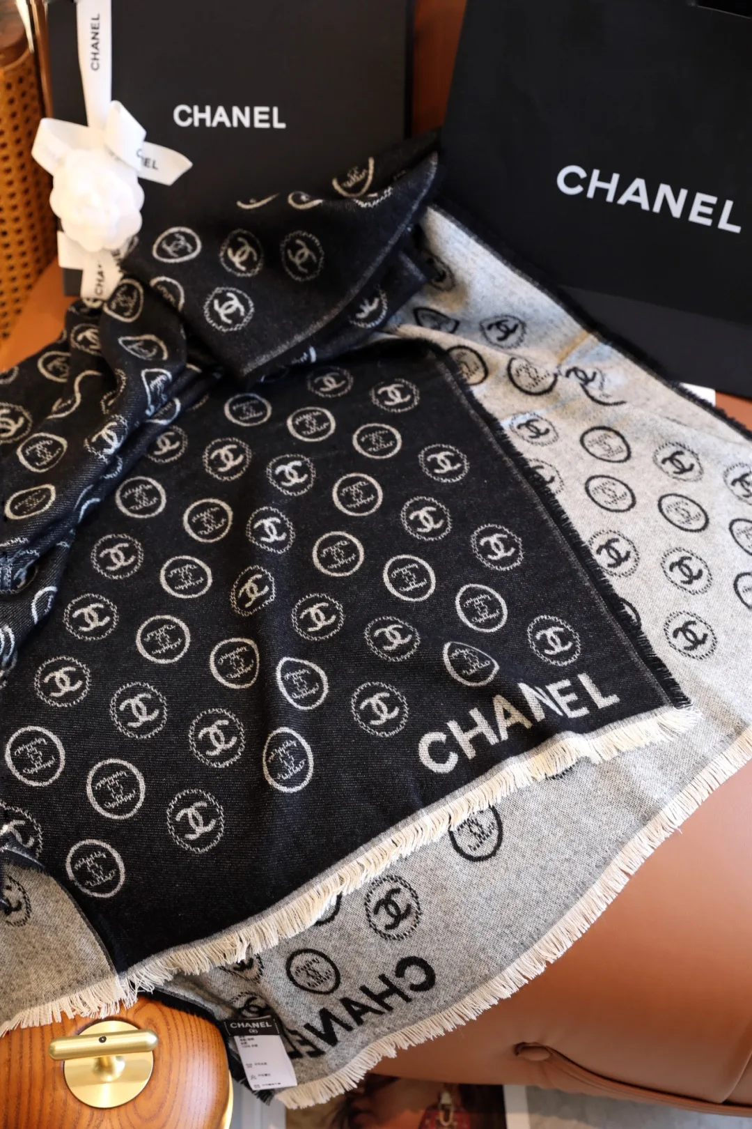Шарфы Chanel 17869086