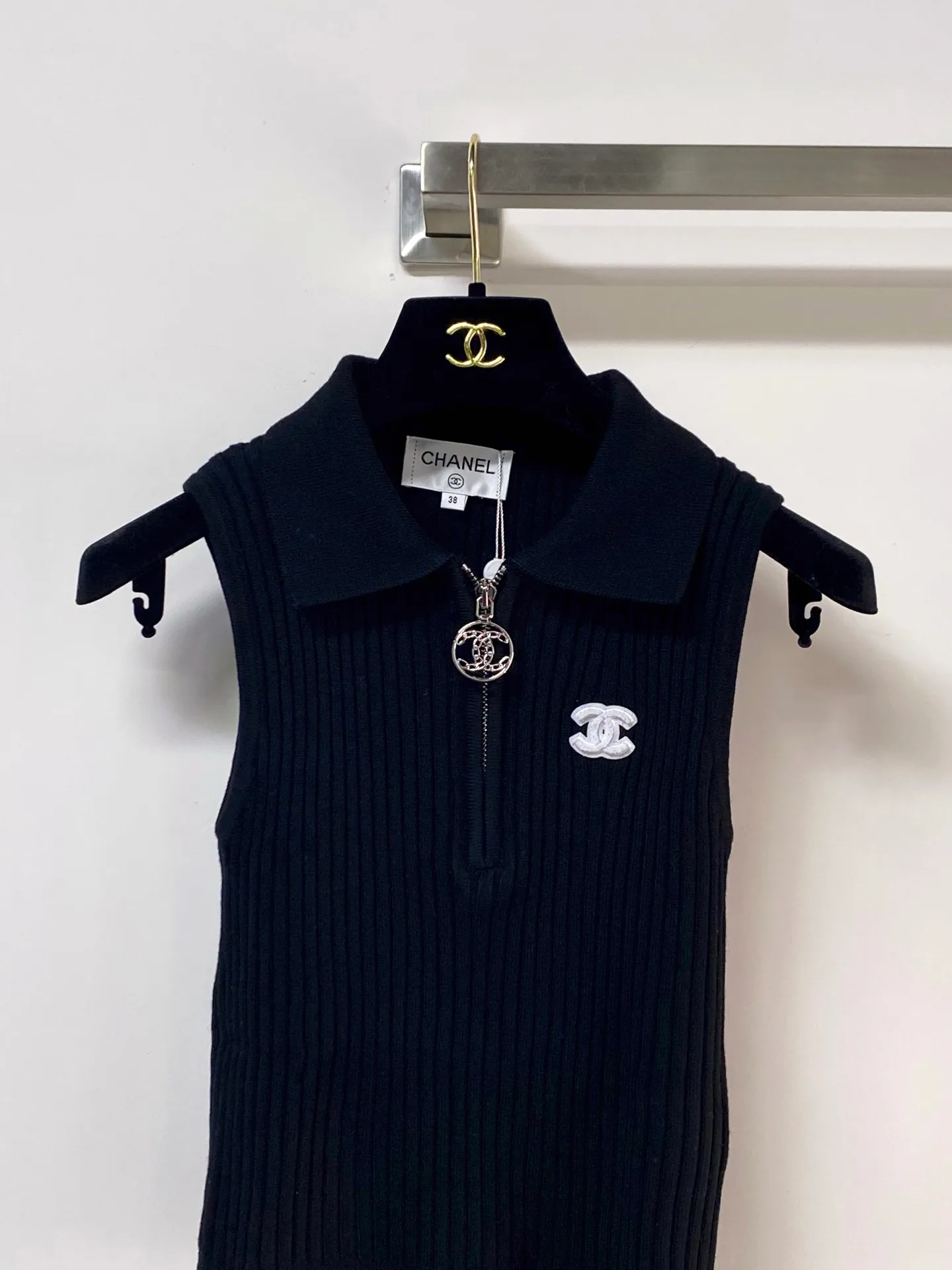 Жилеты Женские Chanel 13162445