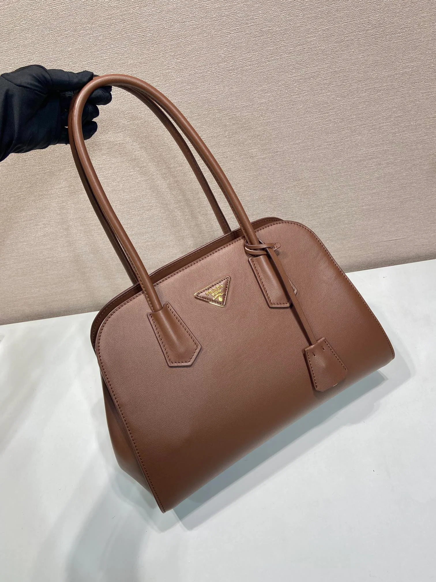Классические Сумки Женские Prada 6475448
