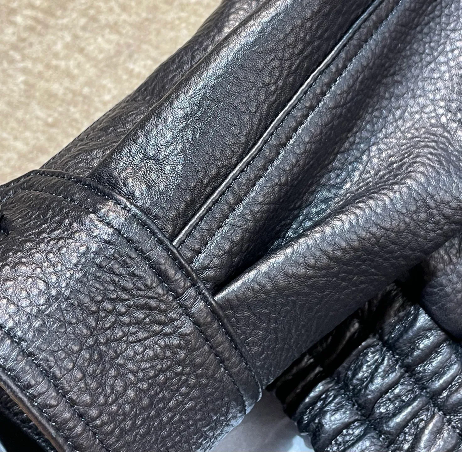 Куртки Мужские Yves Saint Laurent Куртки Мужские Yves Saint Laurent