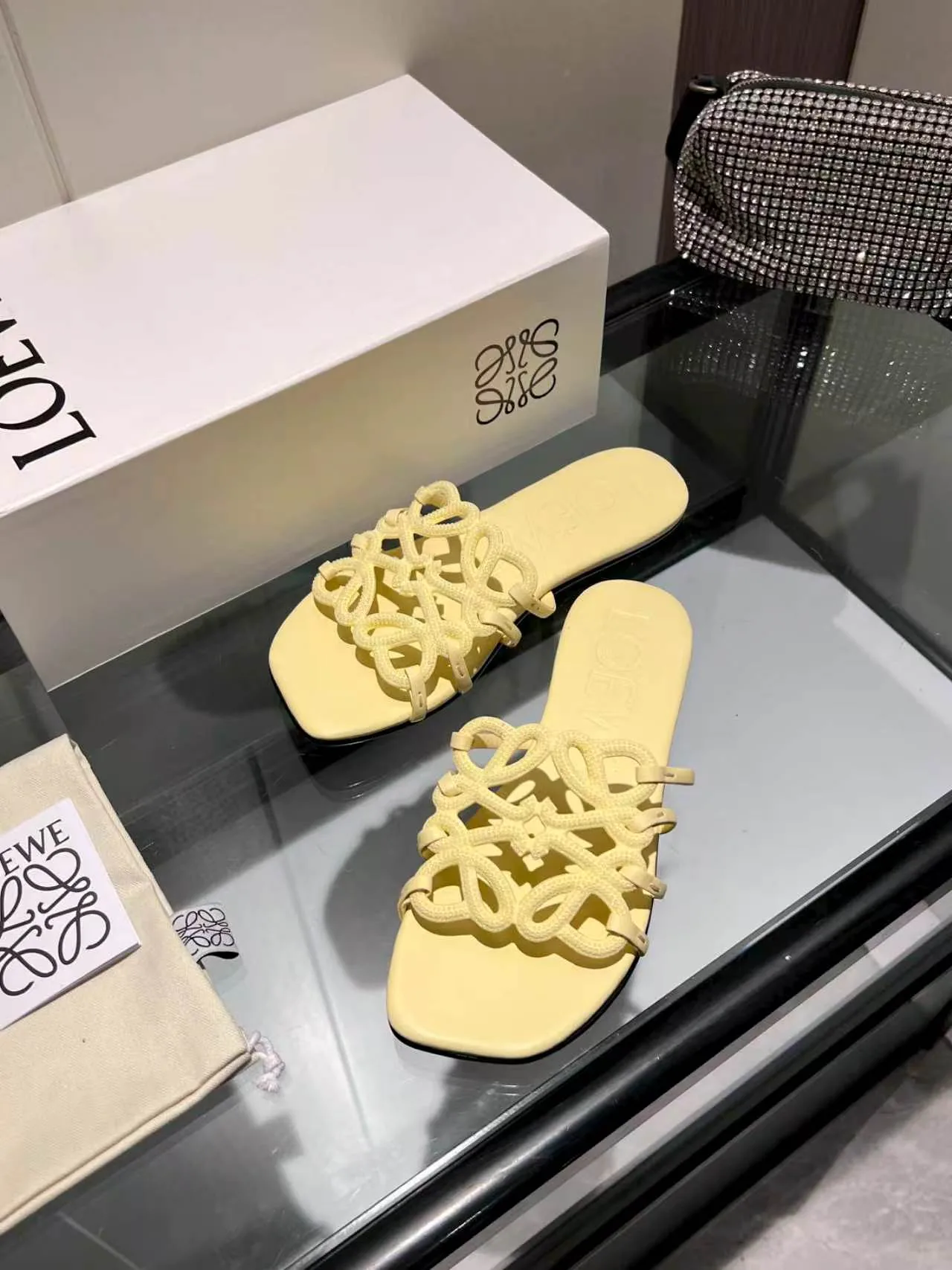 Шлепанцы Женские Loewe 13269683