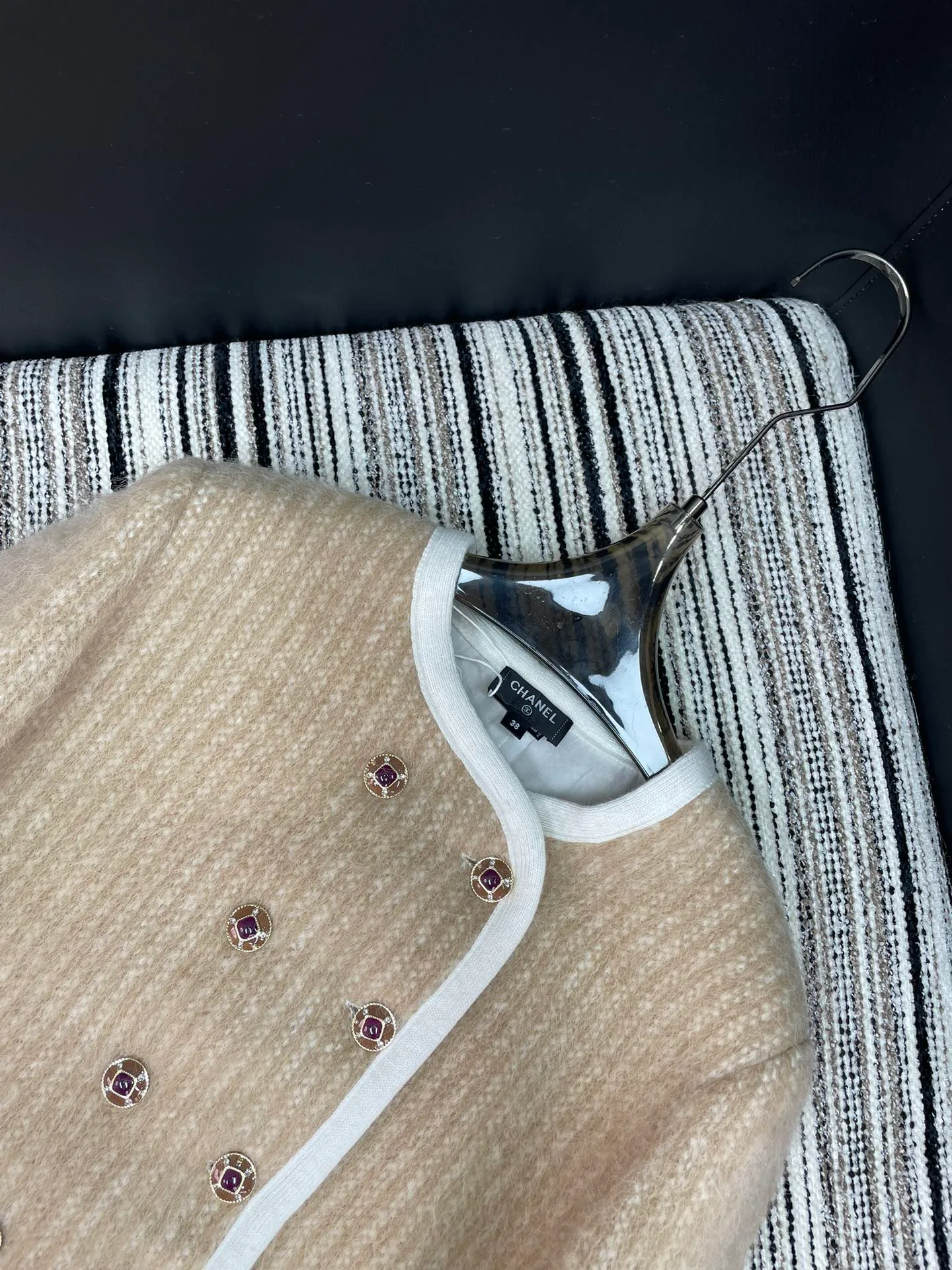 Куртки И Пуховики Женские Chanel 457860