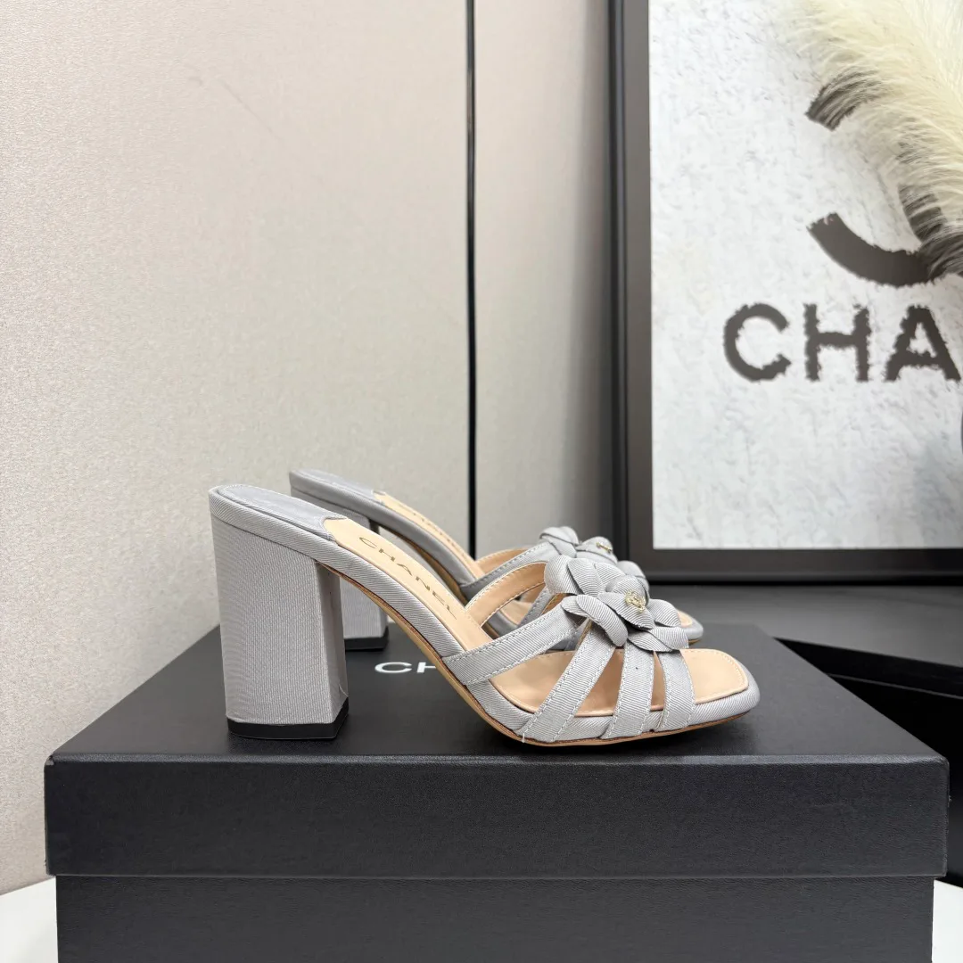 Сандалии Женские Chanel 12584311