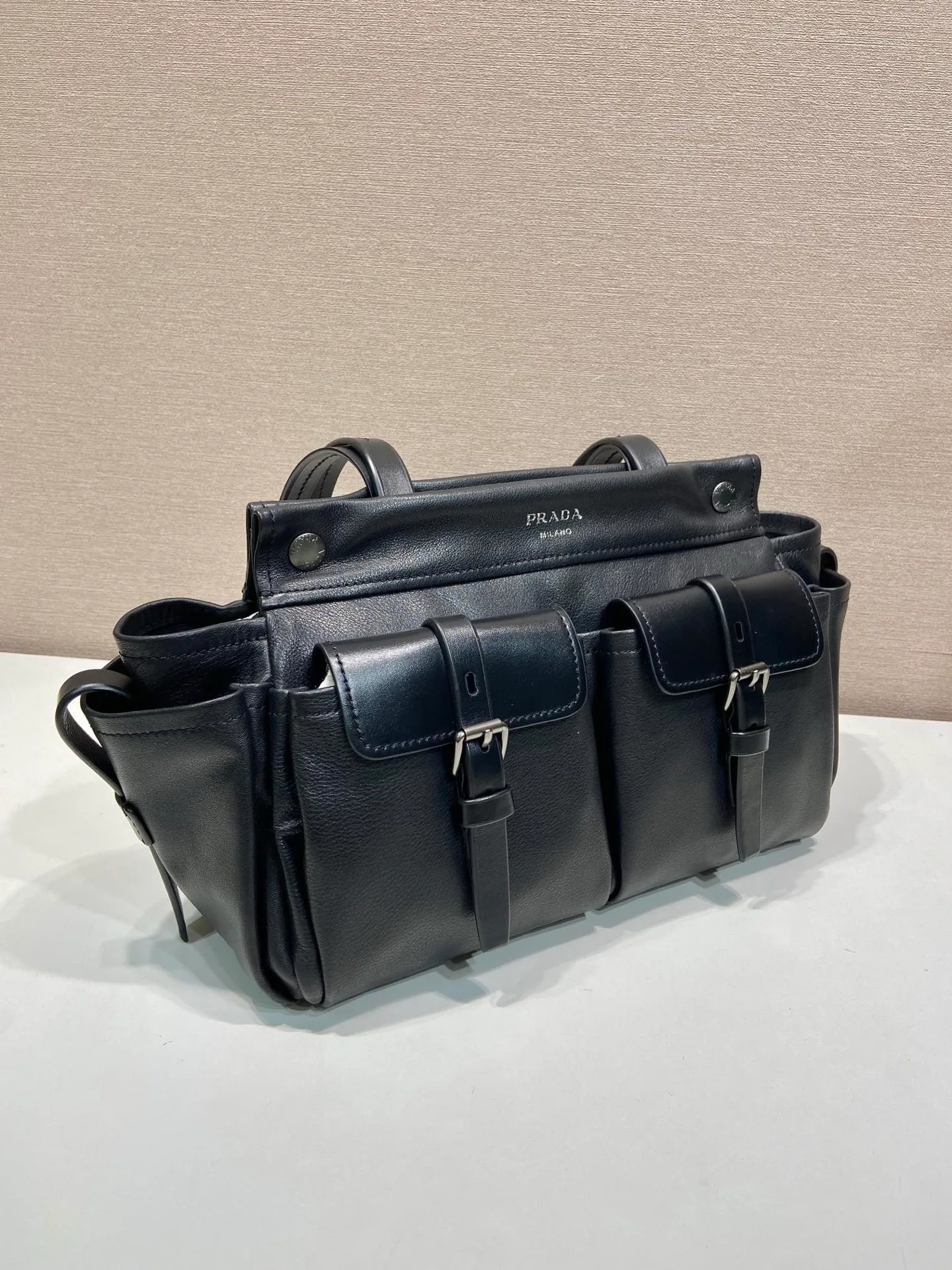 Классические Сумки Женские Prada 11897298