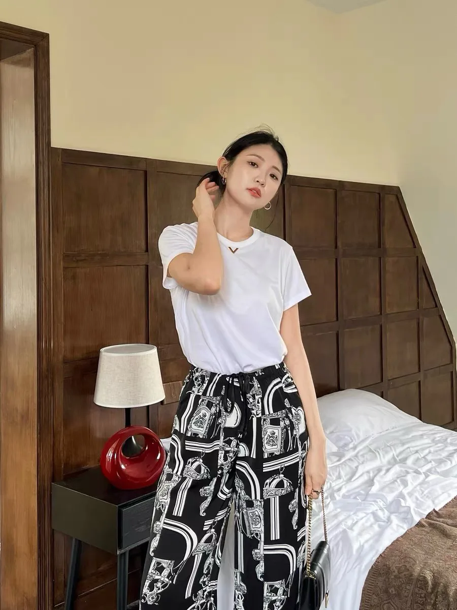 Футболки Женские Valentino 32221