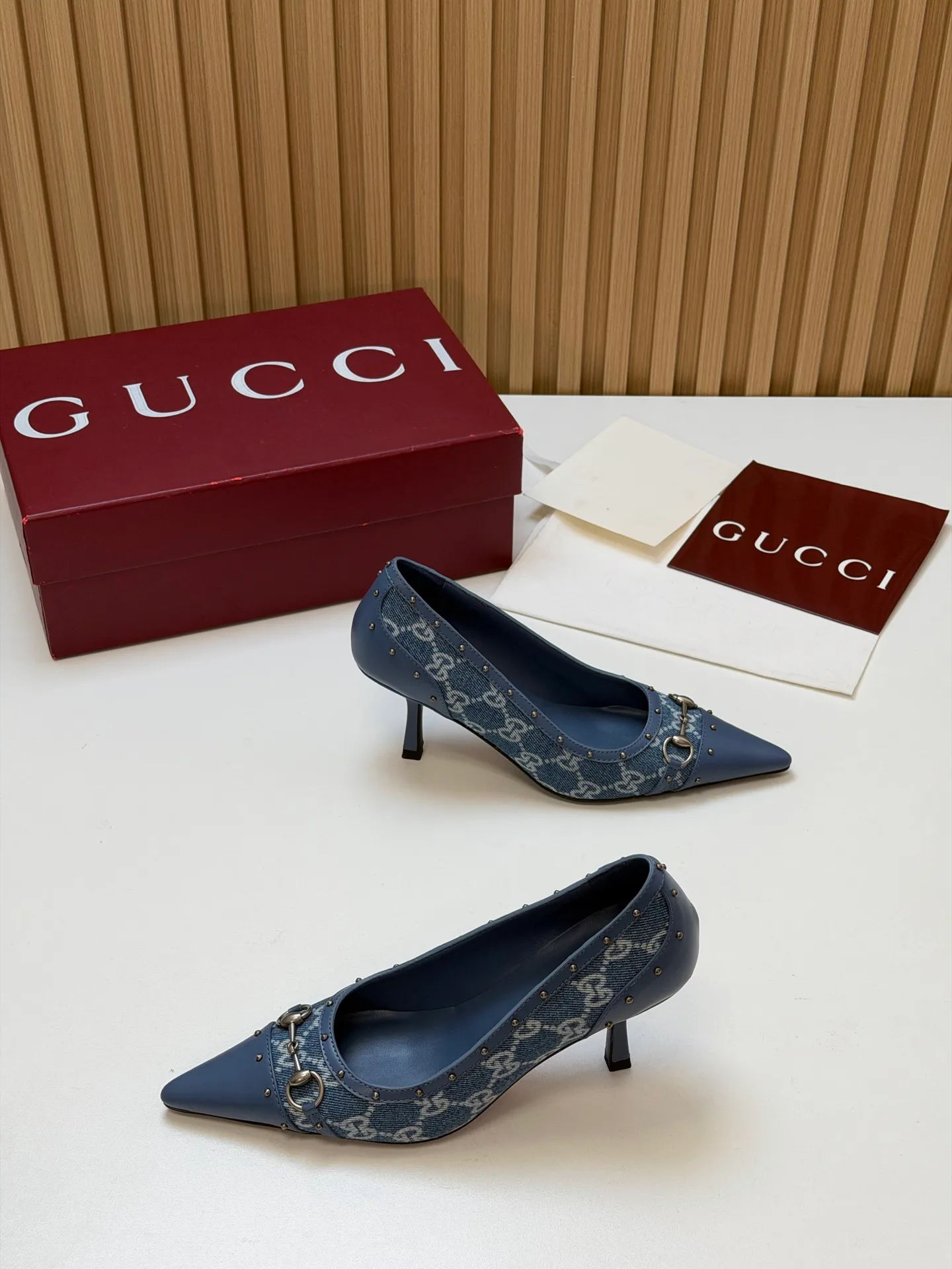 Туфли Женские Gucci 17631696
