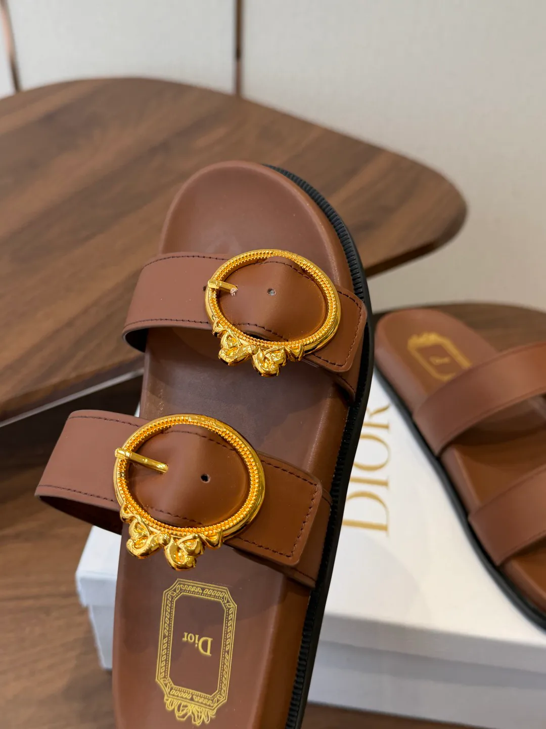 Шлепанцы Женские Christian Dior 17461308