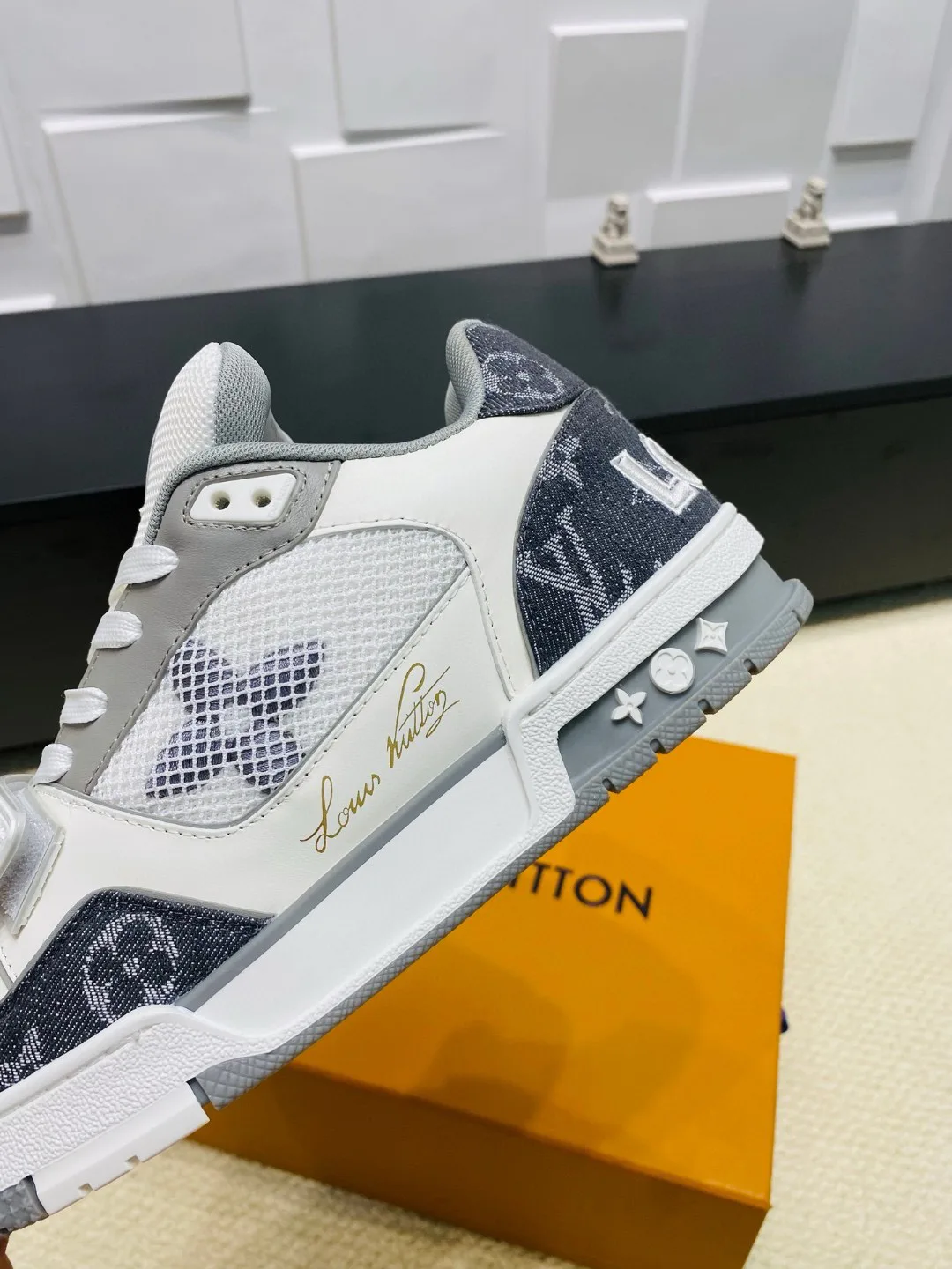 Кроссовки Женские Louis Vuitton 311282