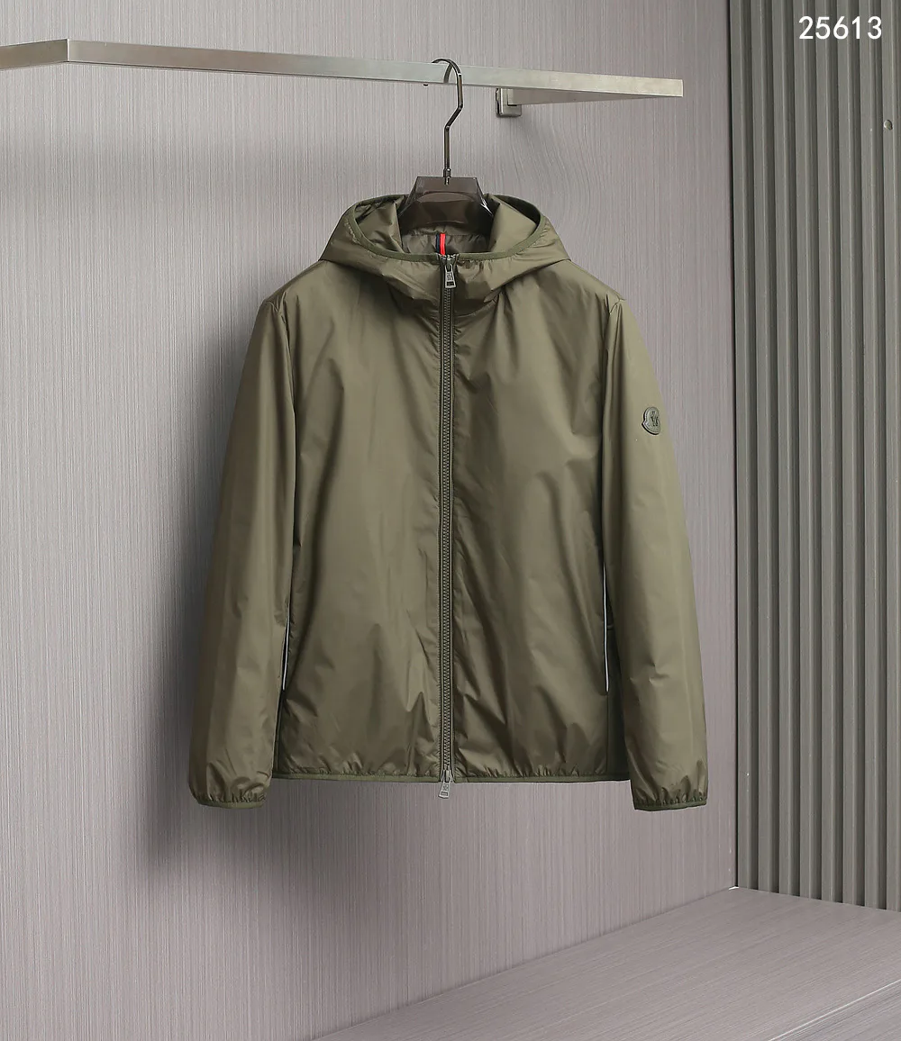 Куртки И Пуховики Мужские Moncler 742280