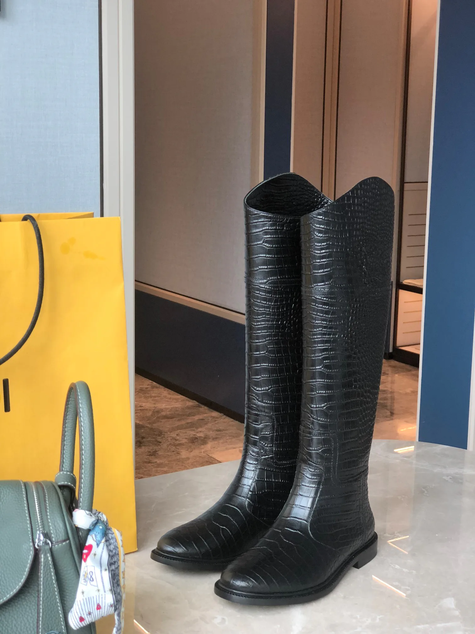 Сапоги Женские Fendi 4897